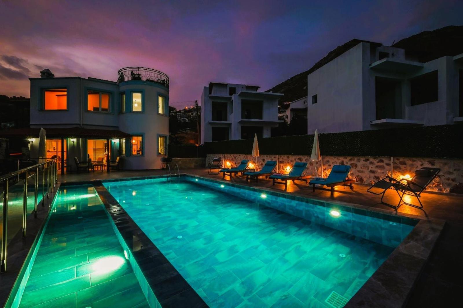 Manolya Villa