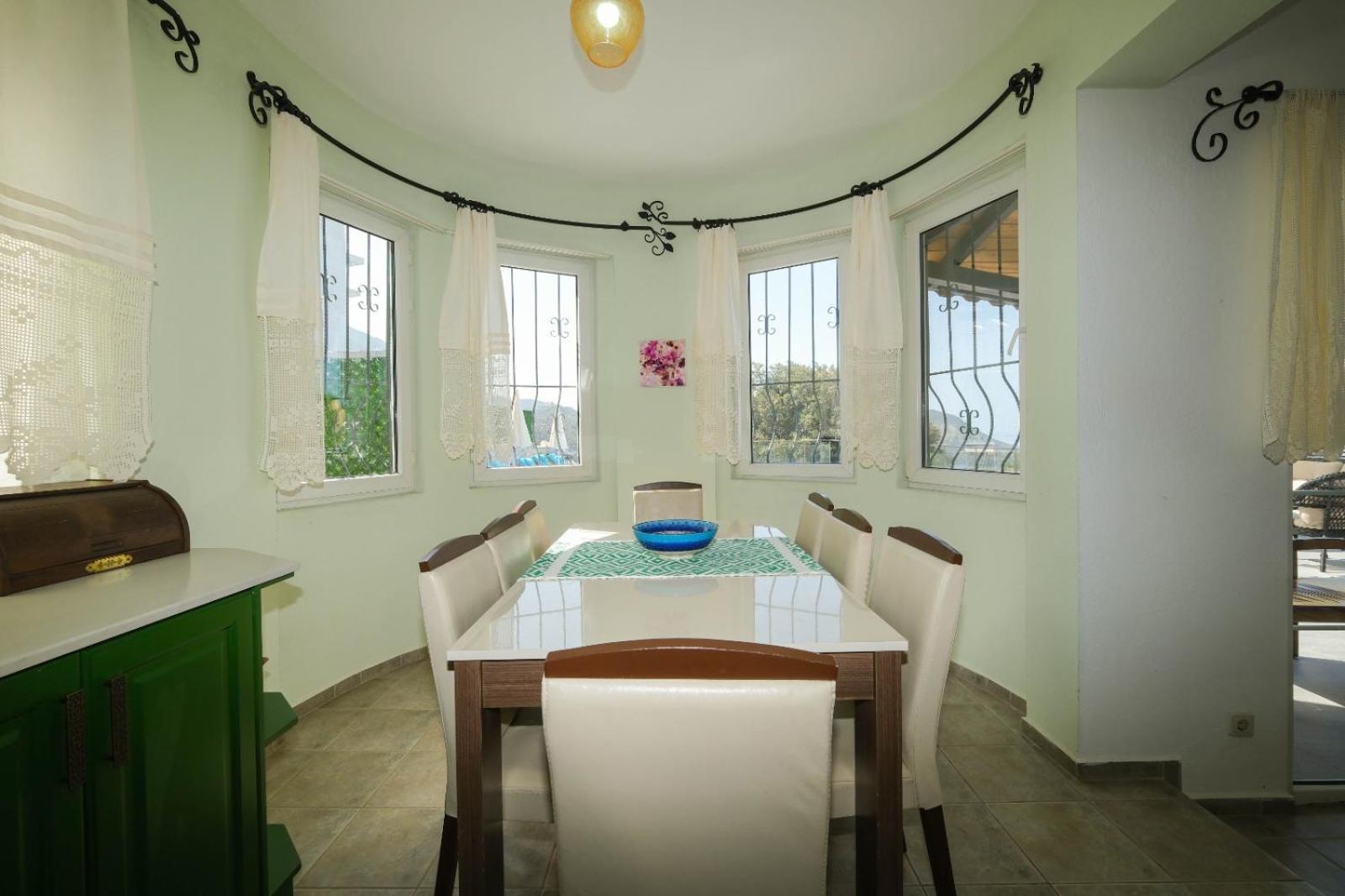 Manolya Villa *