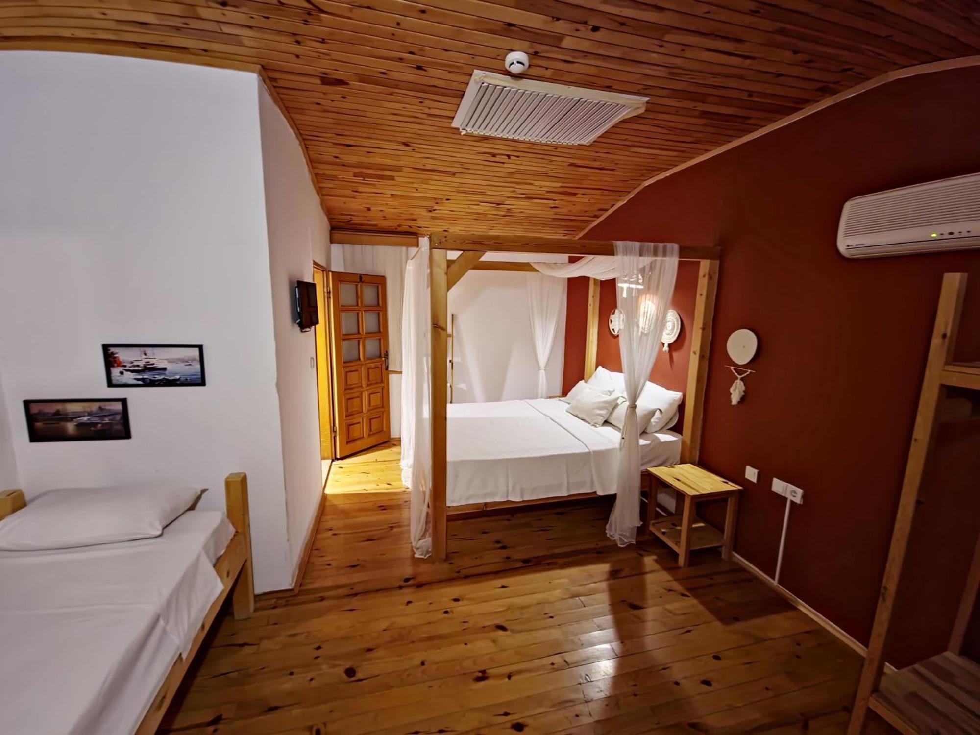Guest house Simurg Evleri
