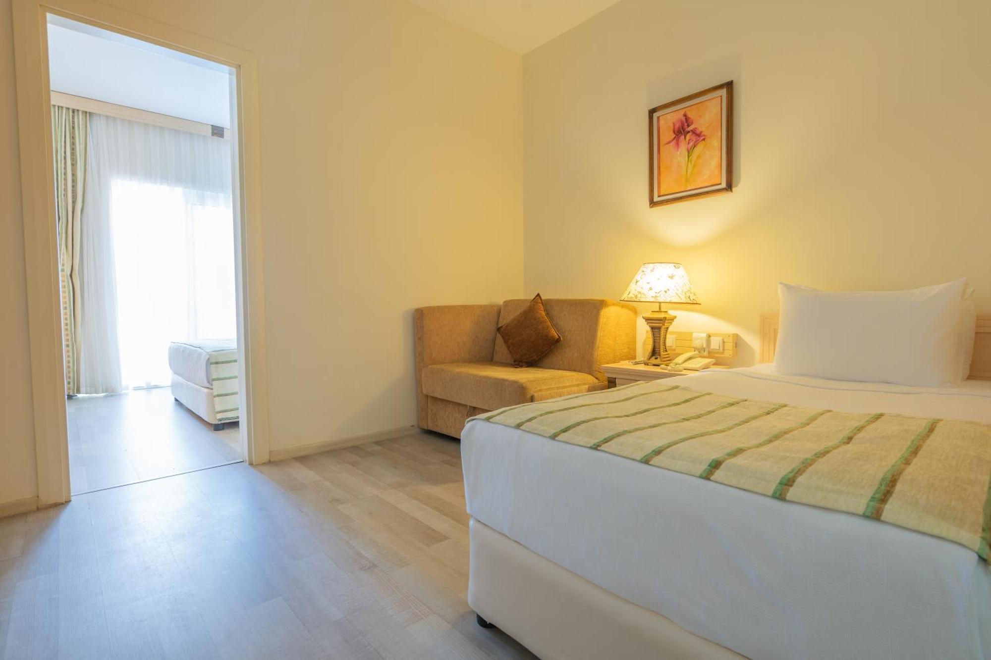 Grand Yazici Club Turban Termal Hotel 4*