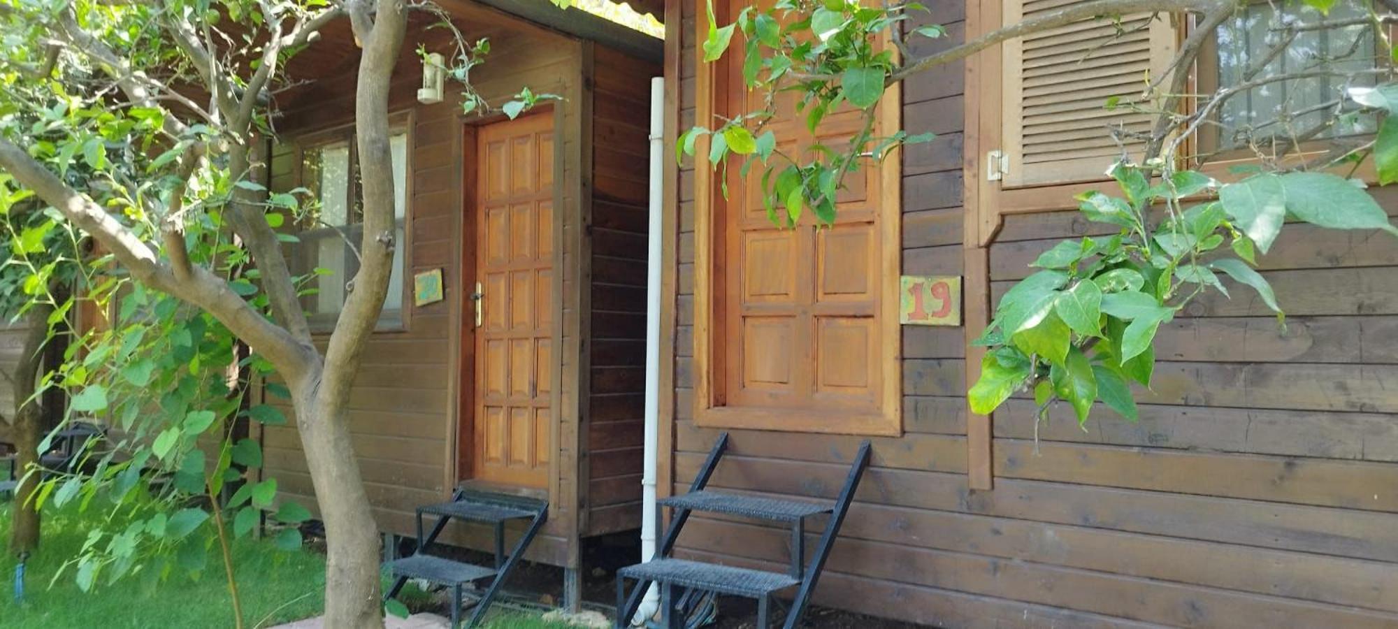 Varuna & Restaurant Olympos