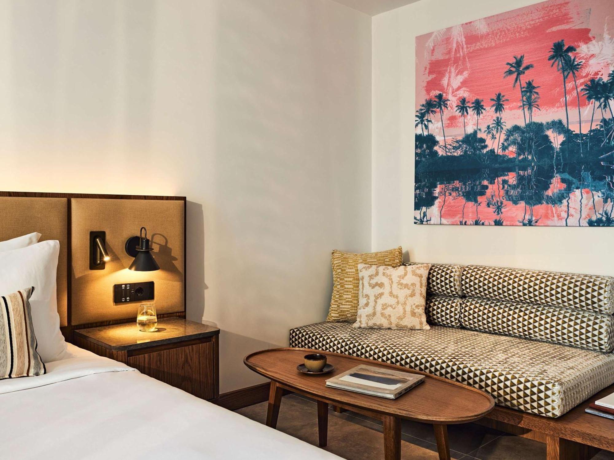 Hyde (adults Only) 5*