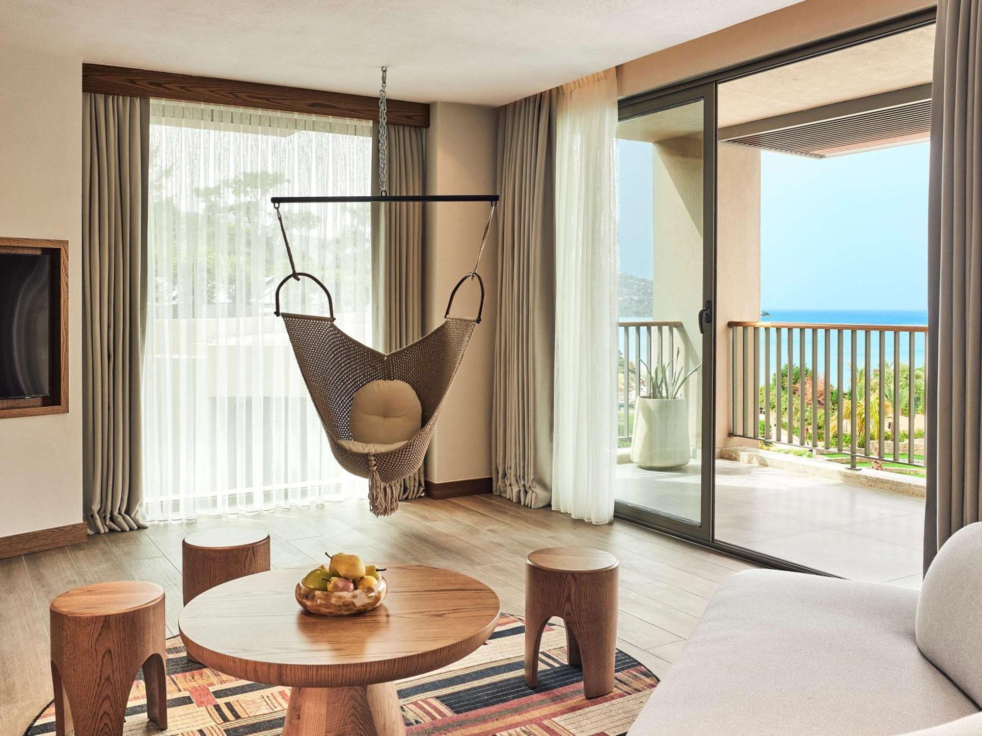 Hyde (adults Only) Hotel 5*