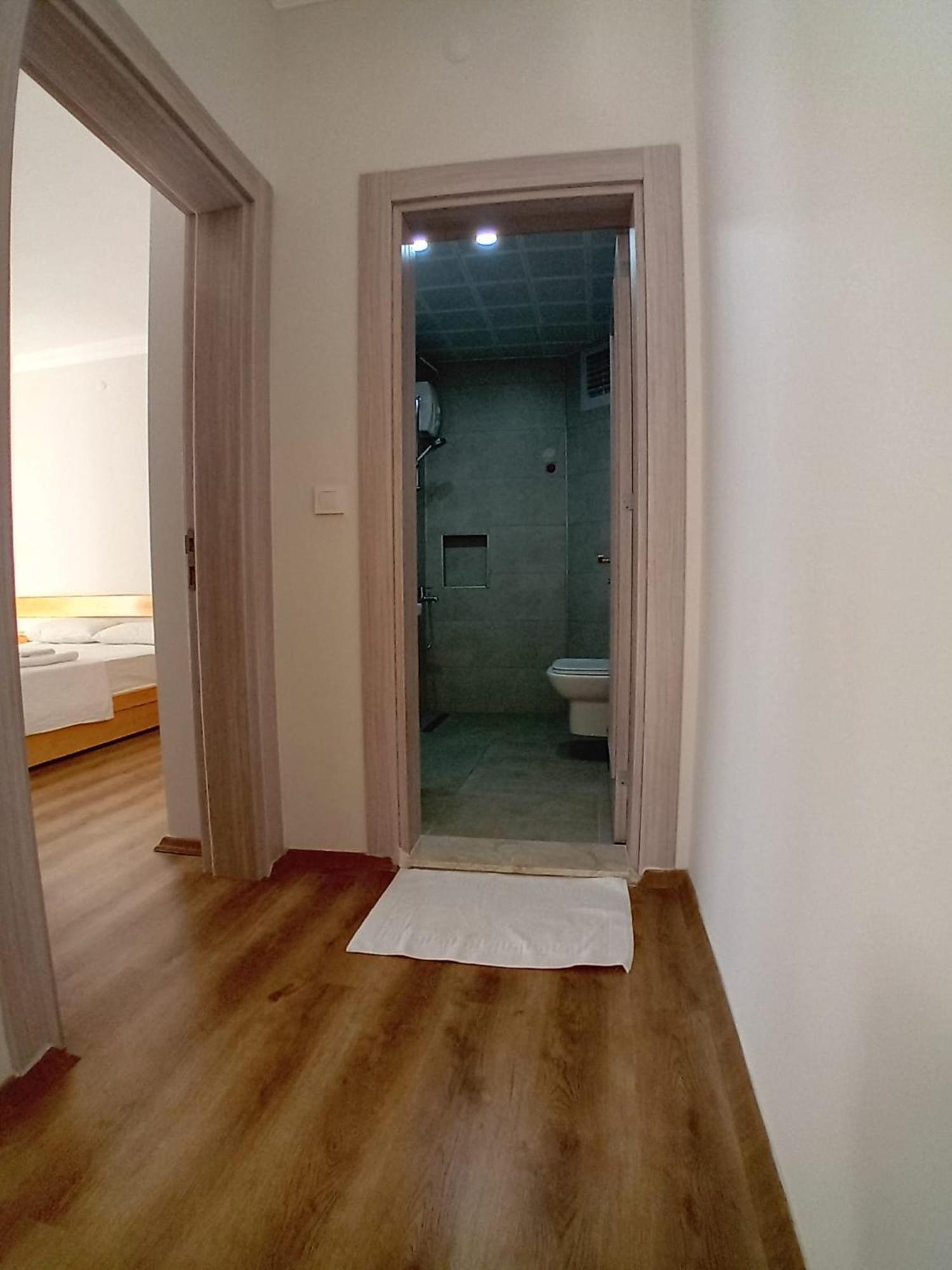Hill Defne Apartment