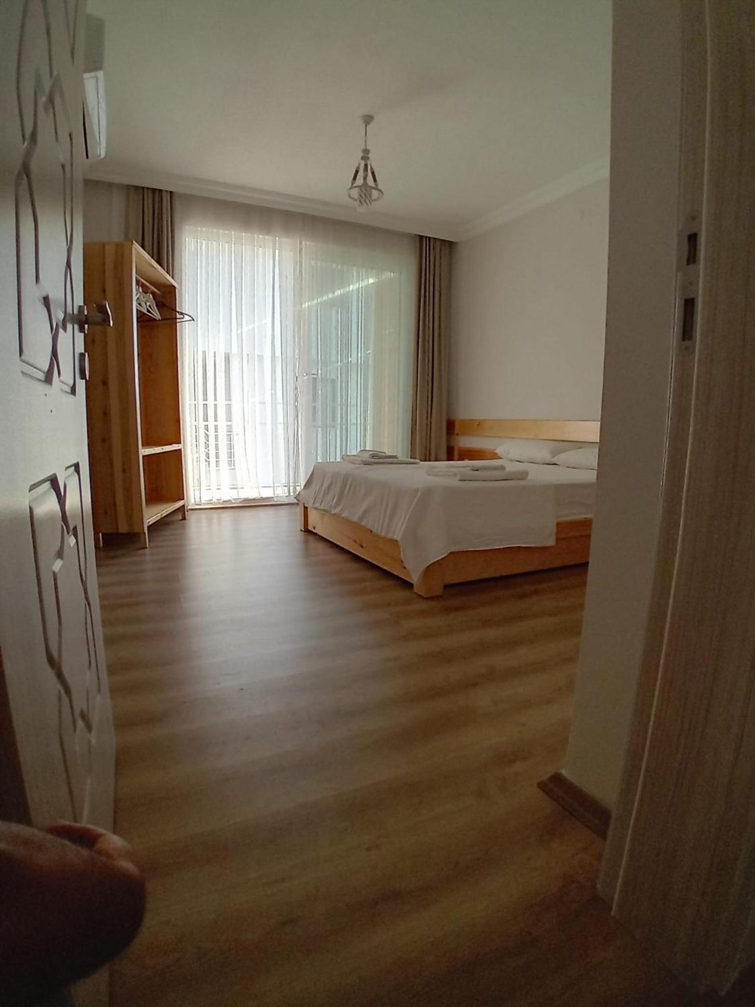 Apartment Hill Defne Kas
