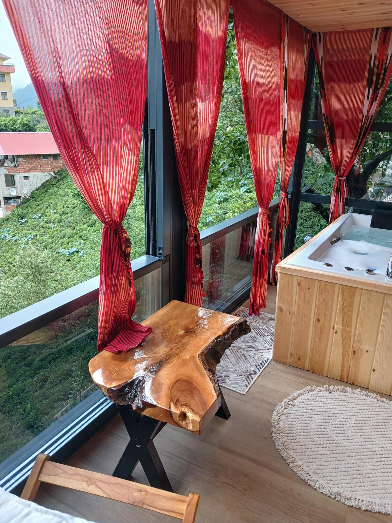 Mezrasuit Aparthotel