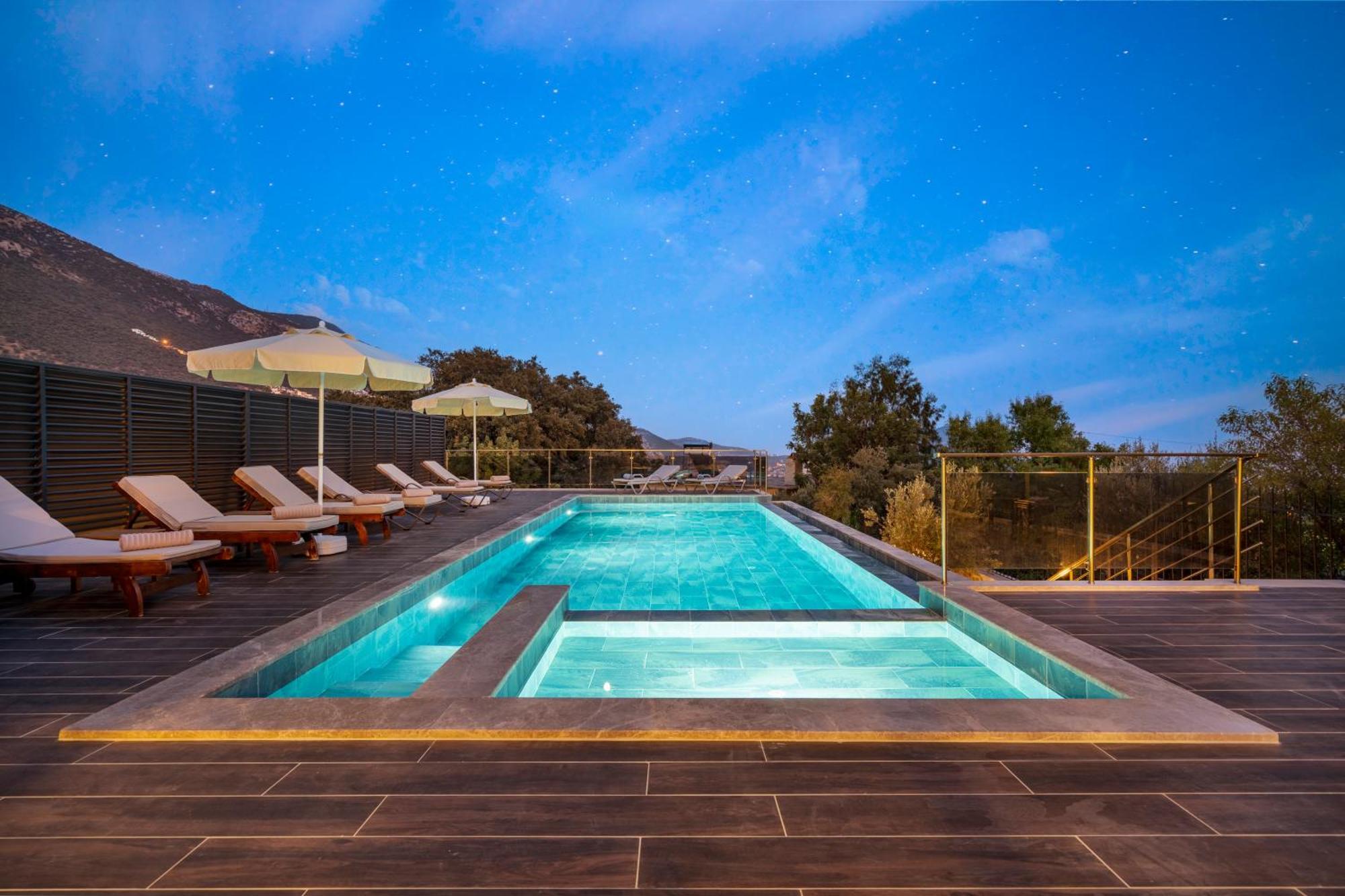 Ekinoks Kalkan
