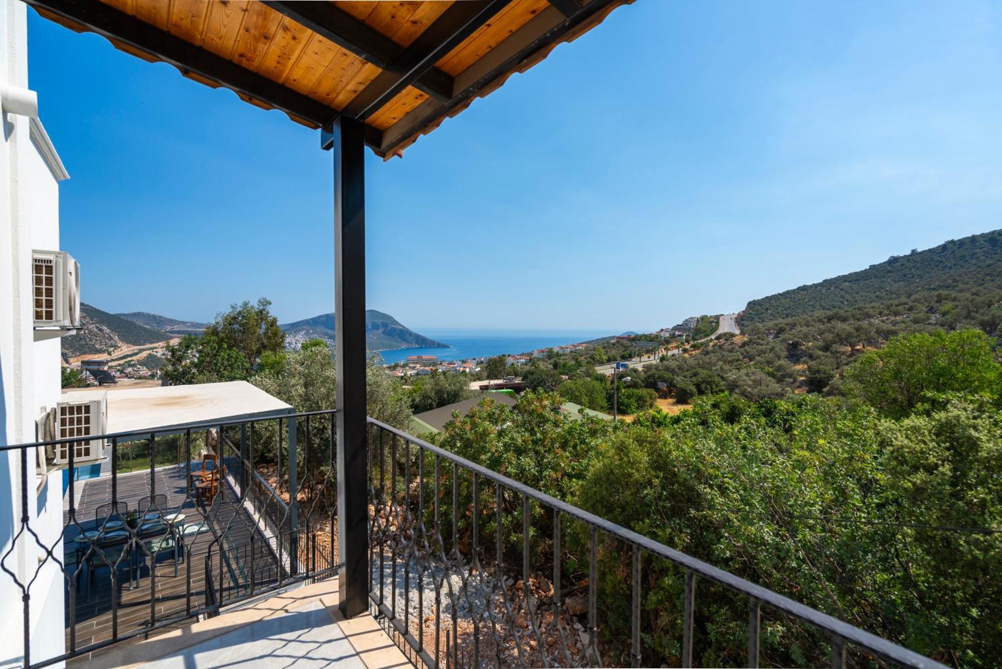 Ekinoks Kalkan