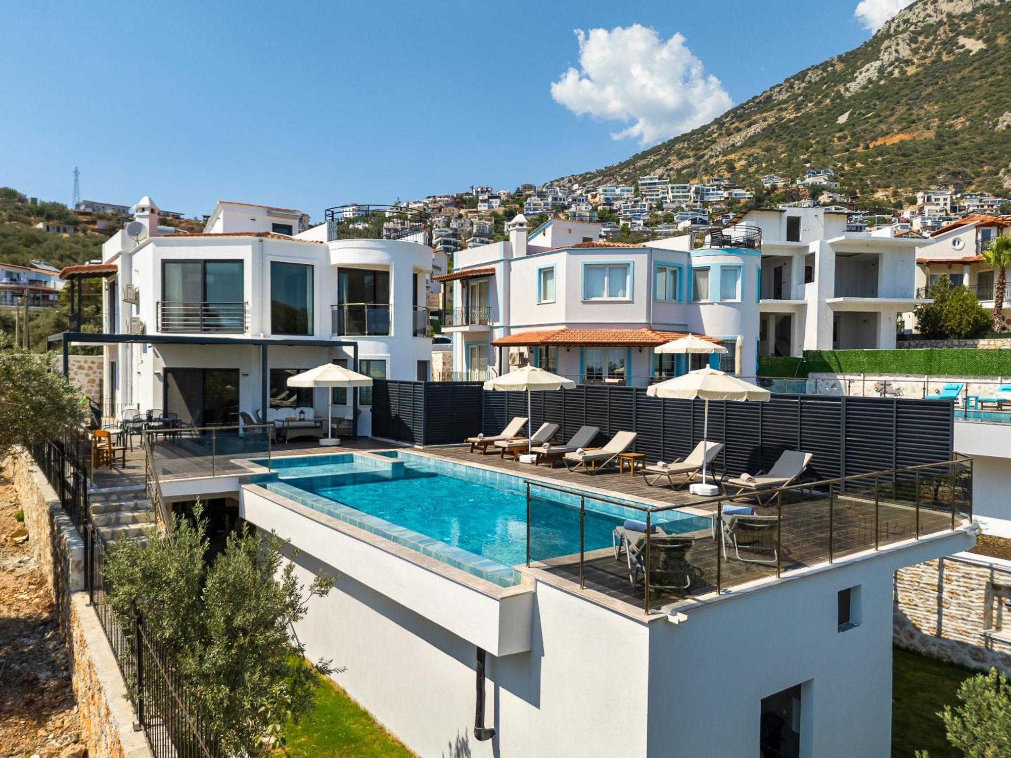 Villa Ekinoks *