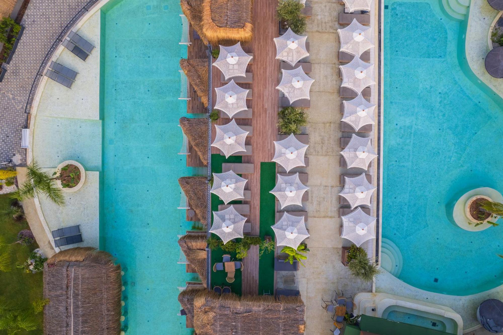 Morina Deluxe Hotel 3*