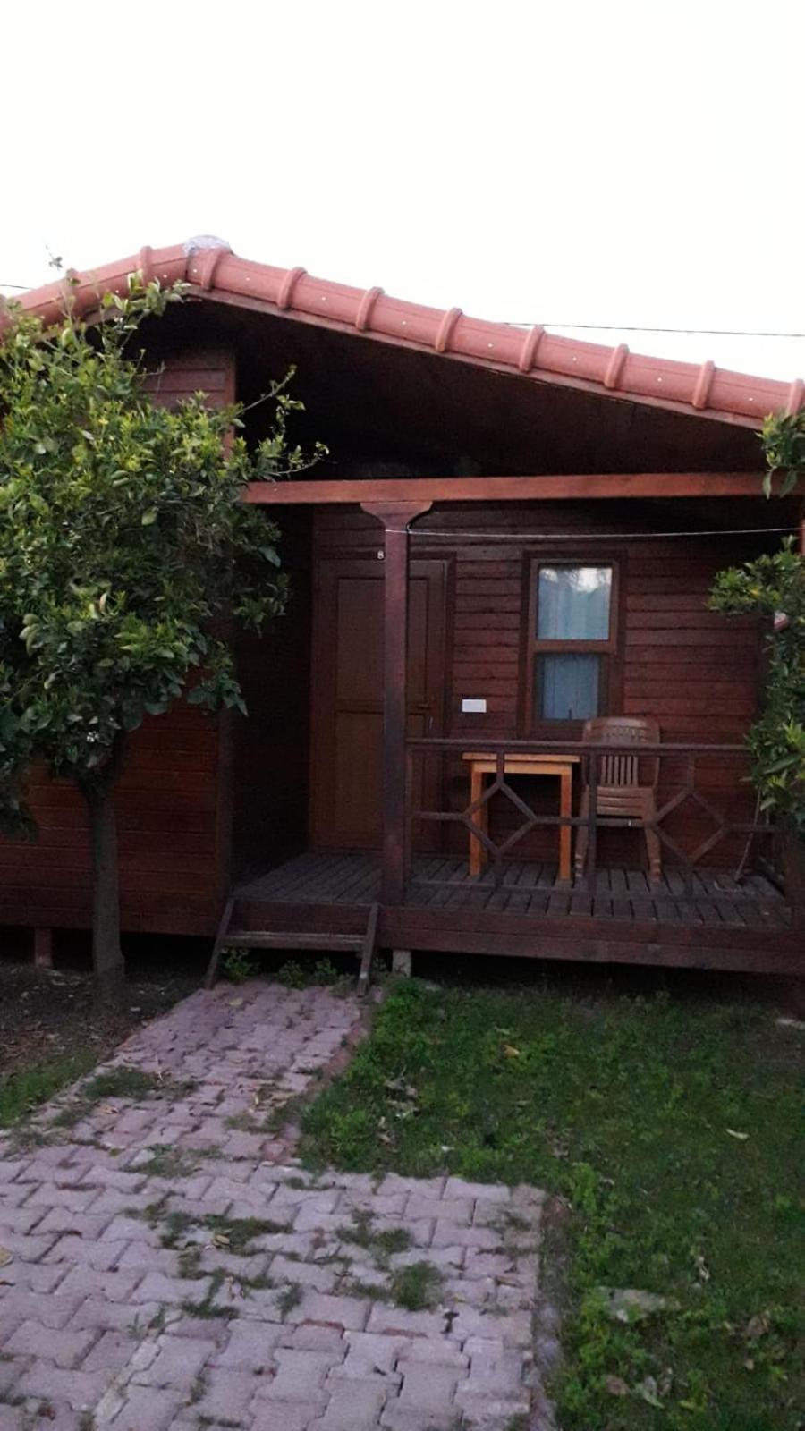 Armina Lodge *
