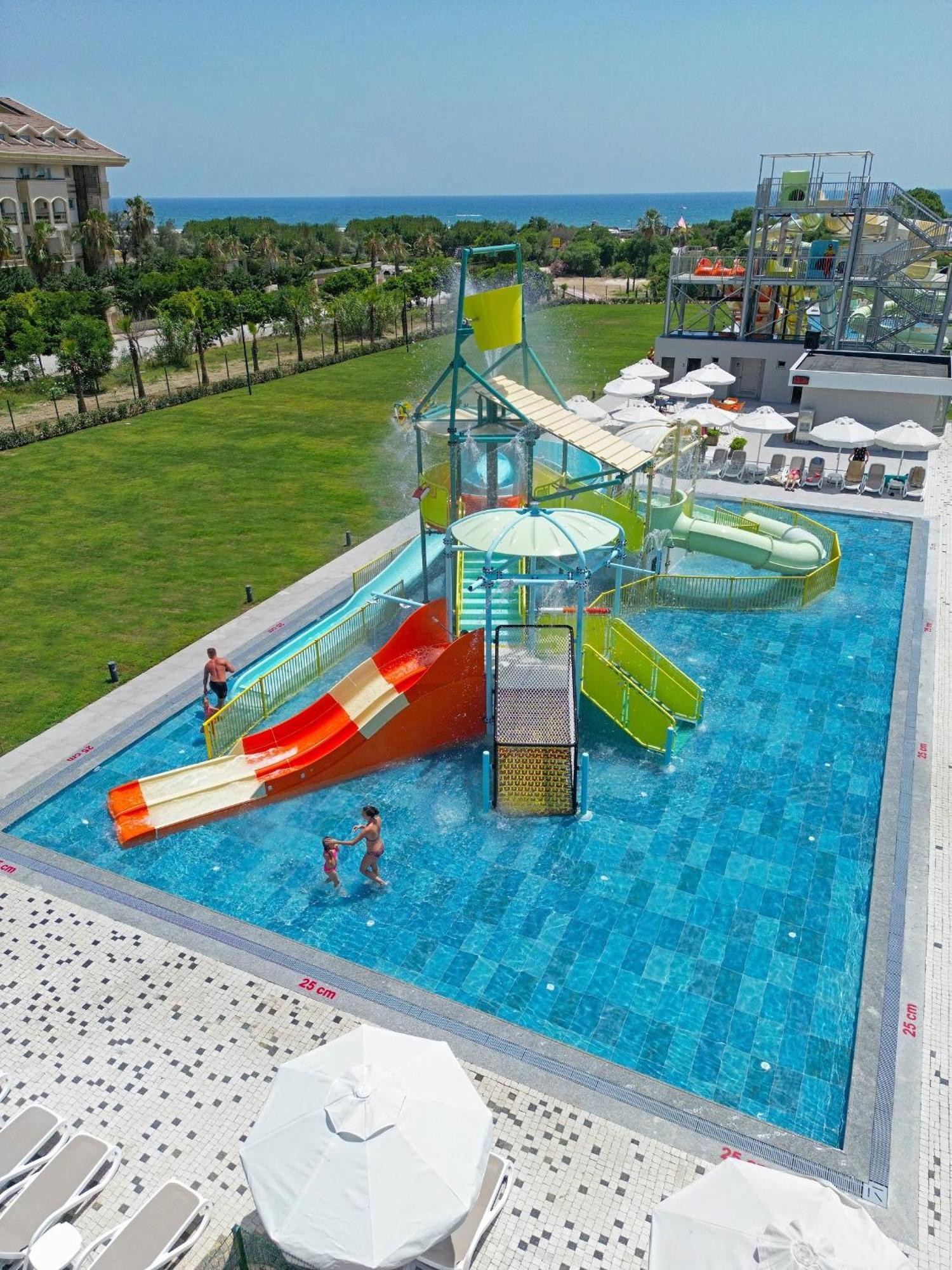 Novum Garden Resort 5*