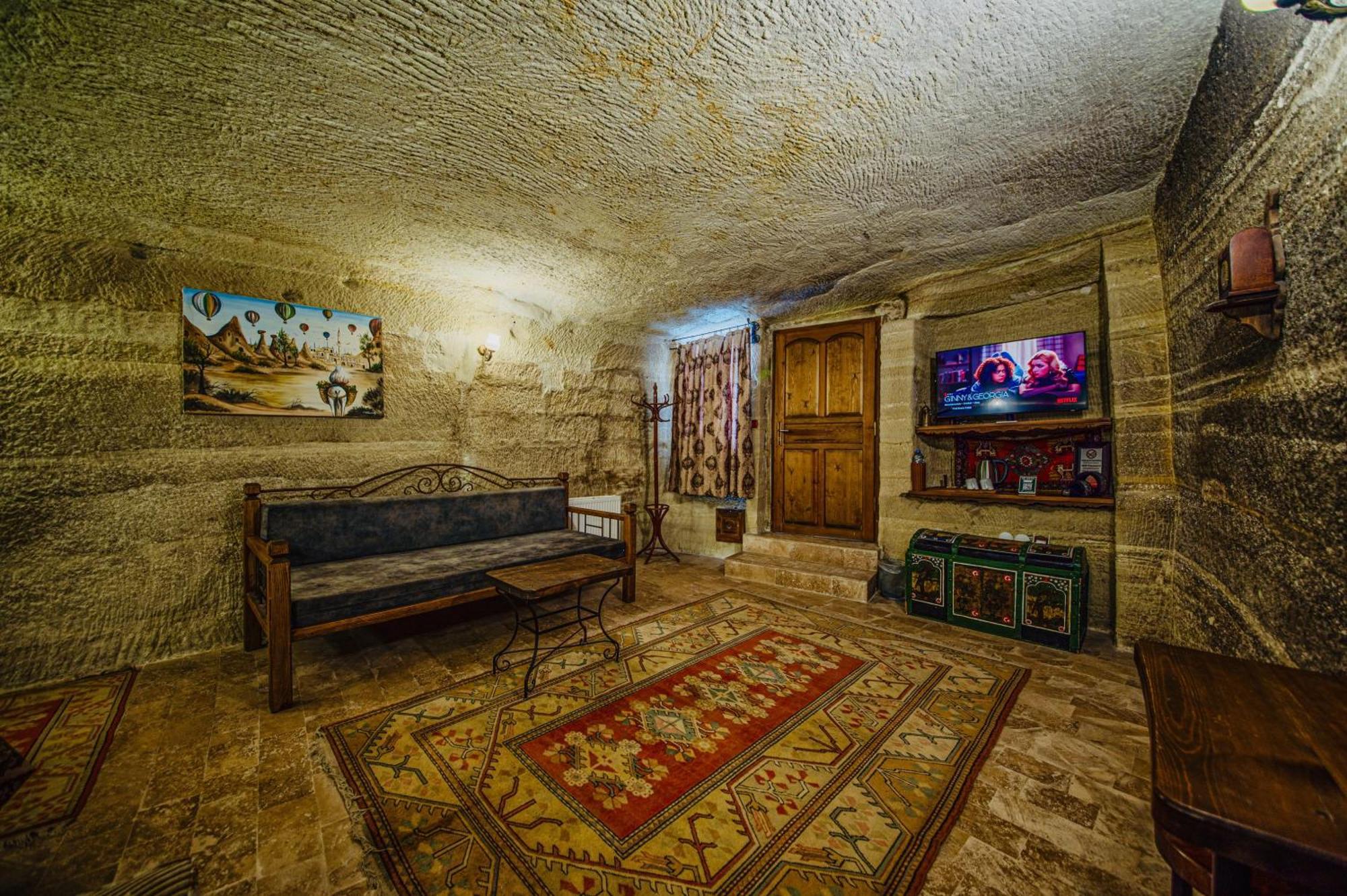 Hotel Chelebi Cave House