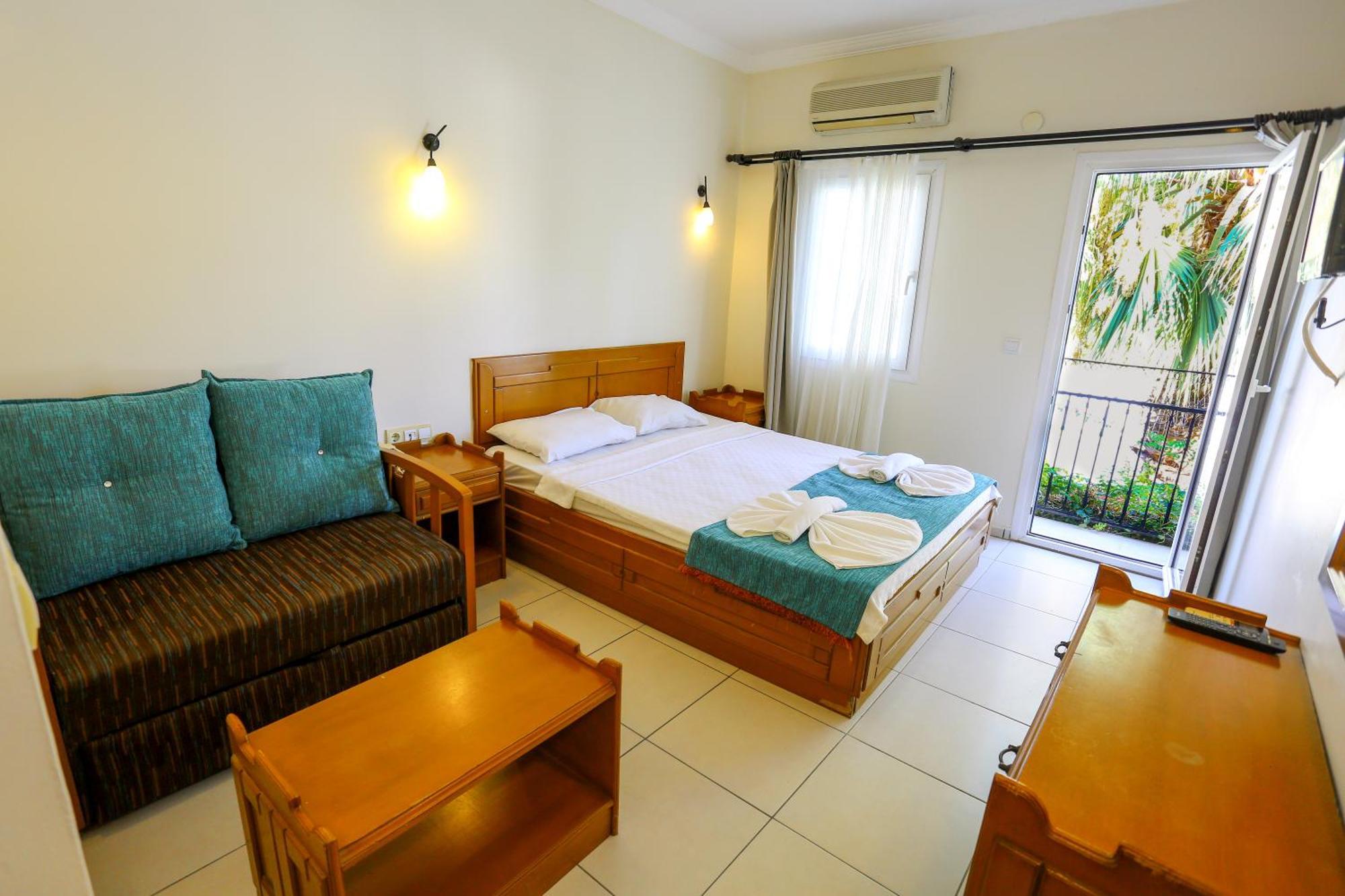 Baba Hotel 3*