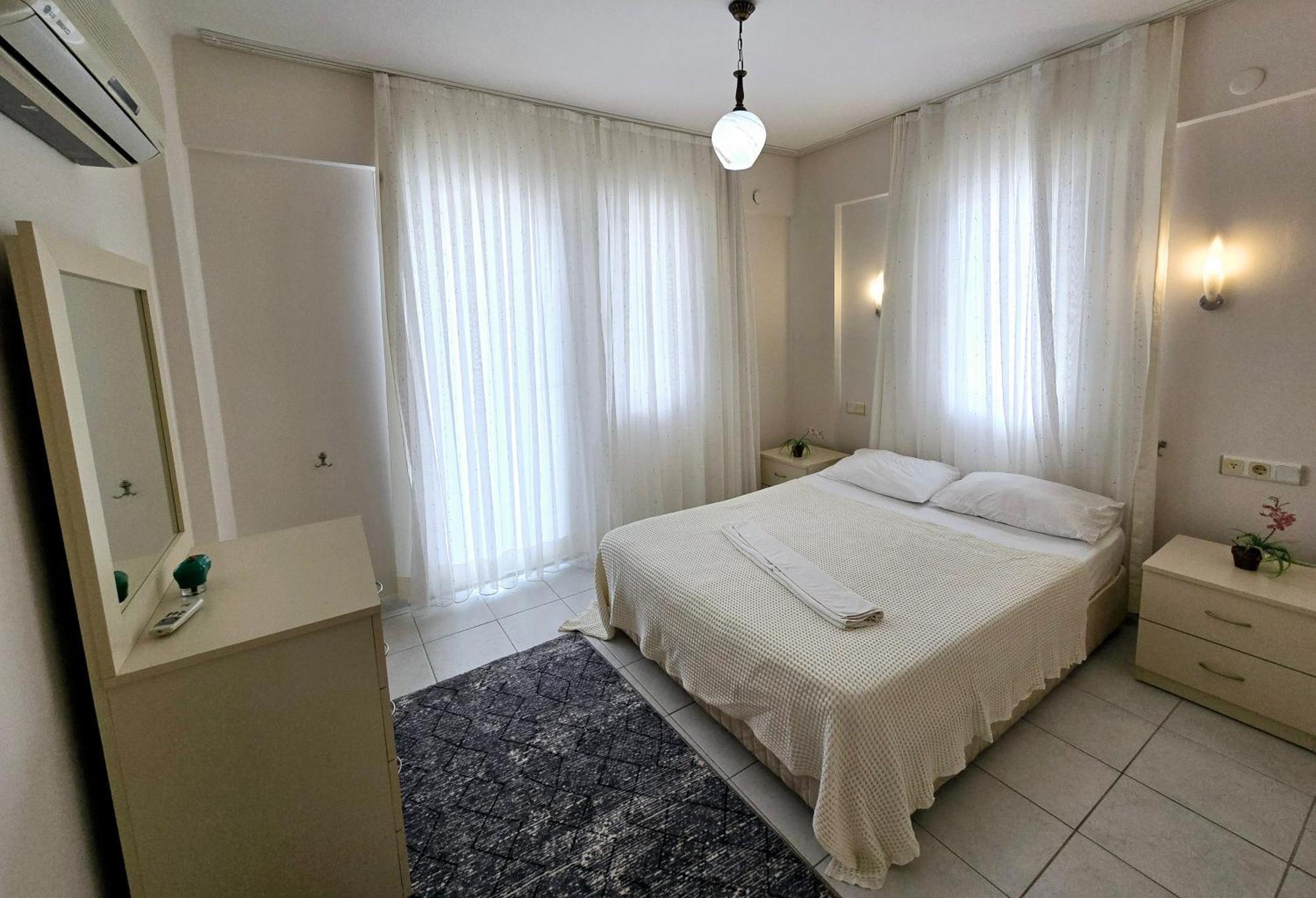 3 Bedrooms In Oeluedeniz, Ovacik * Oludeniz
