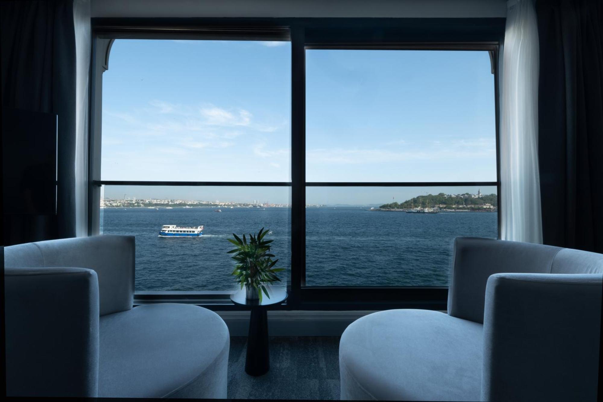 Pera Bosphorus Hotel 4*
