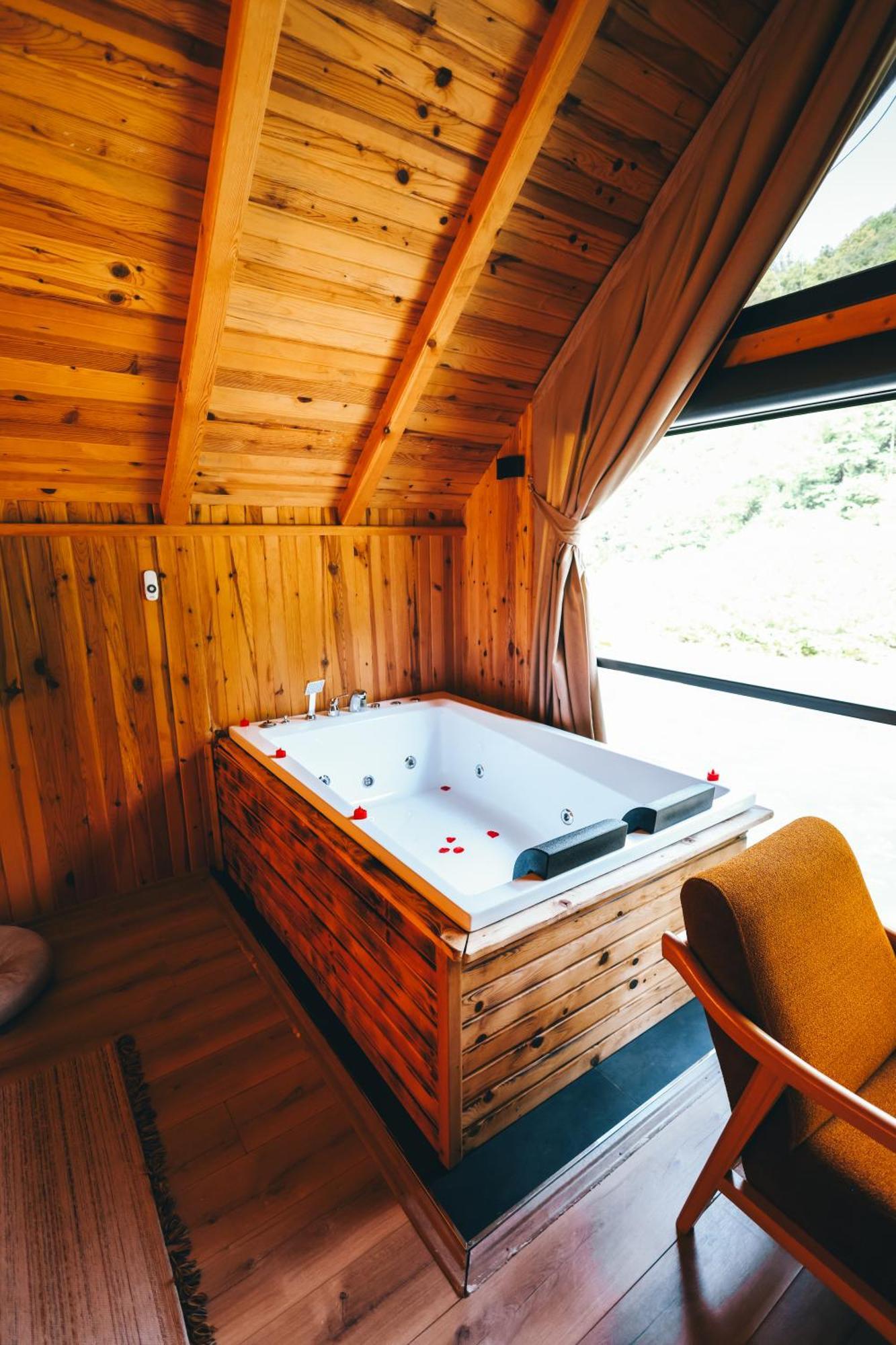 Bed & Breakfast Serinle *