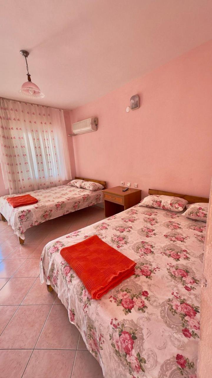 Yalcin Homestay *