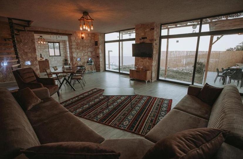 Villa Sunrise *