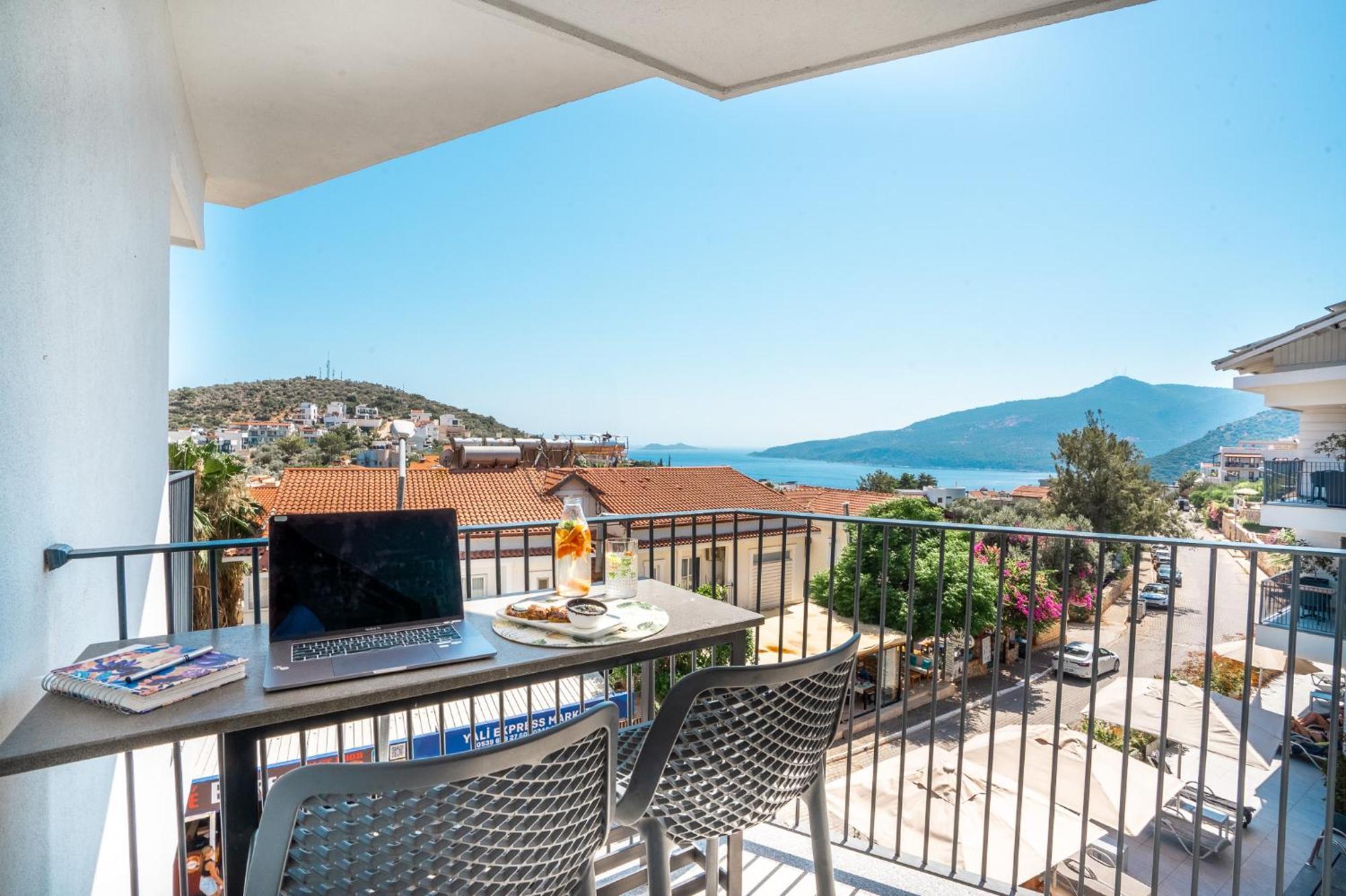 Payava By True Blue * Kalkan