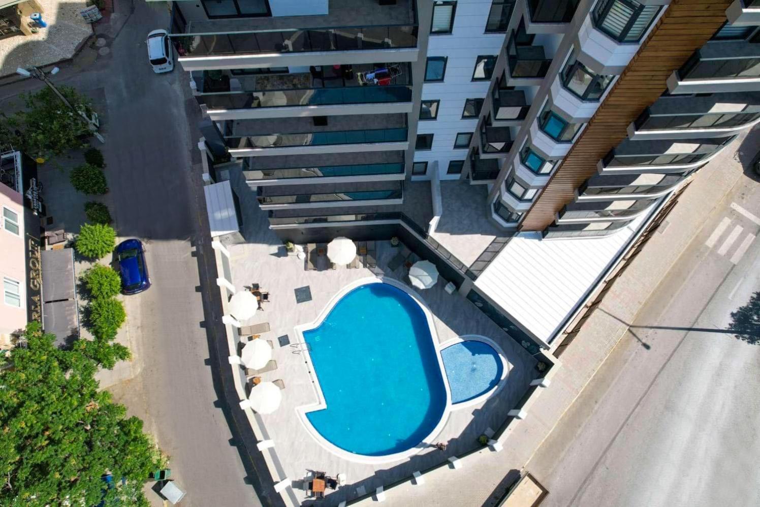 Sa Apartments! 500m To The Cleopatra Apartment