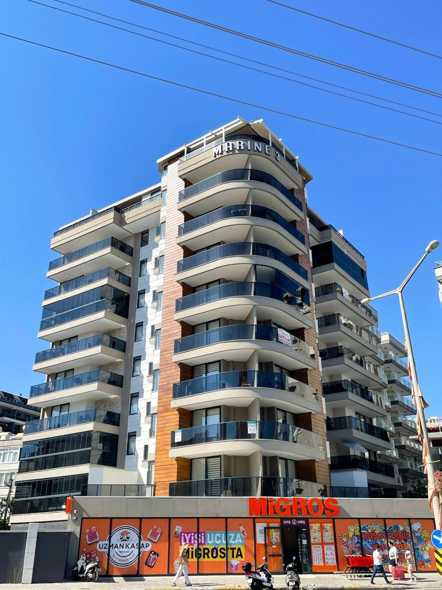 Sa Apartments! 500m To The Cleopatra *