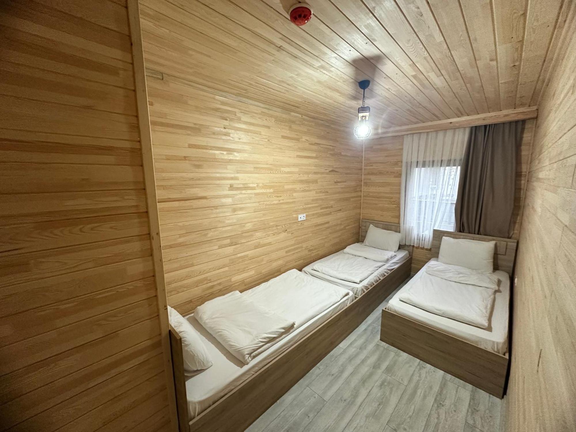 Hotel Haros