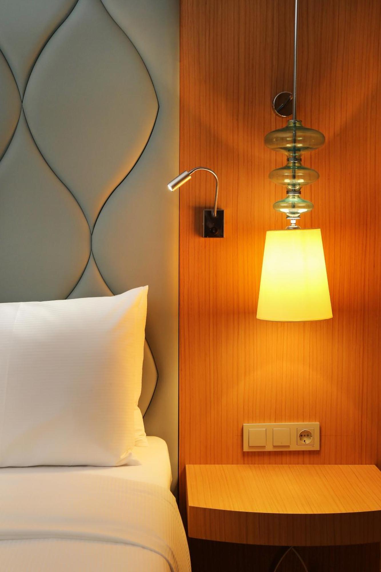 Hotel Tryp By Wyndham Izmit 5*