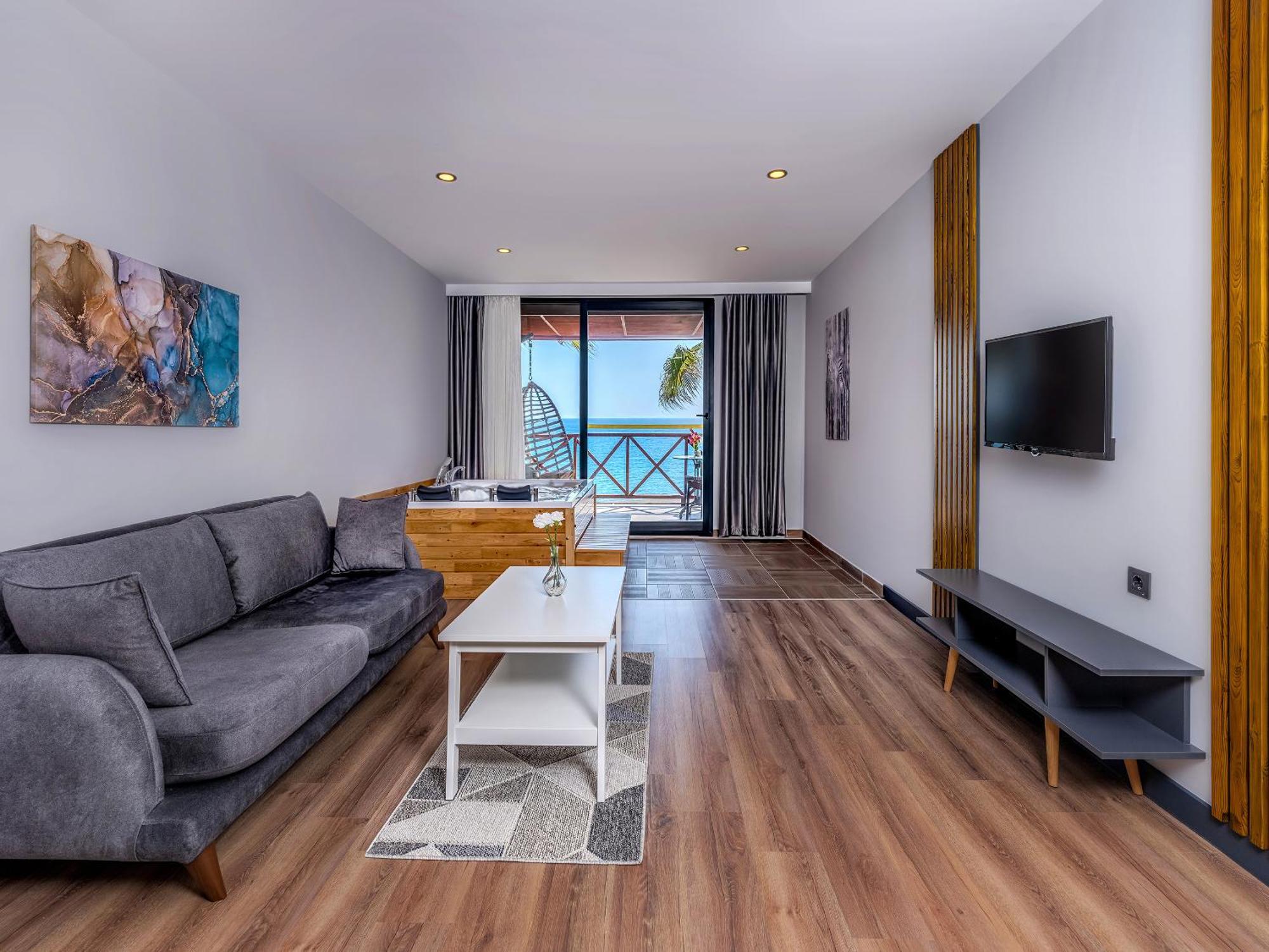 Adora Calma Adults Only 4* Kizilot