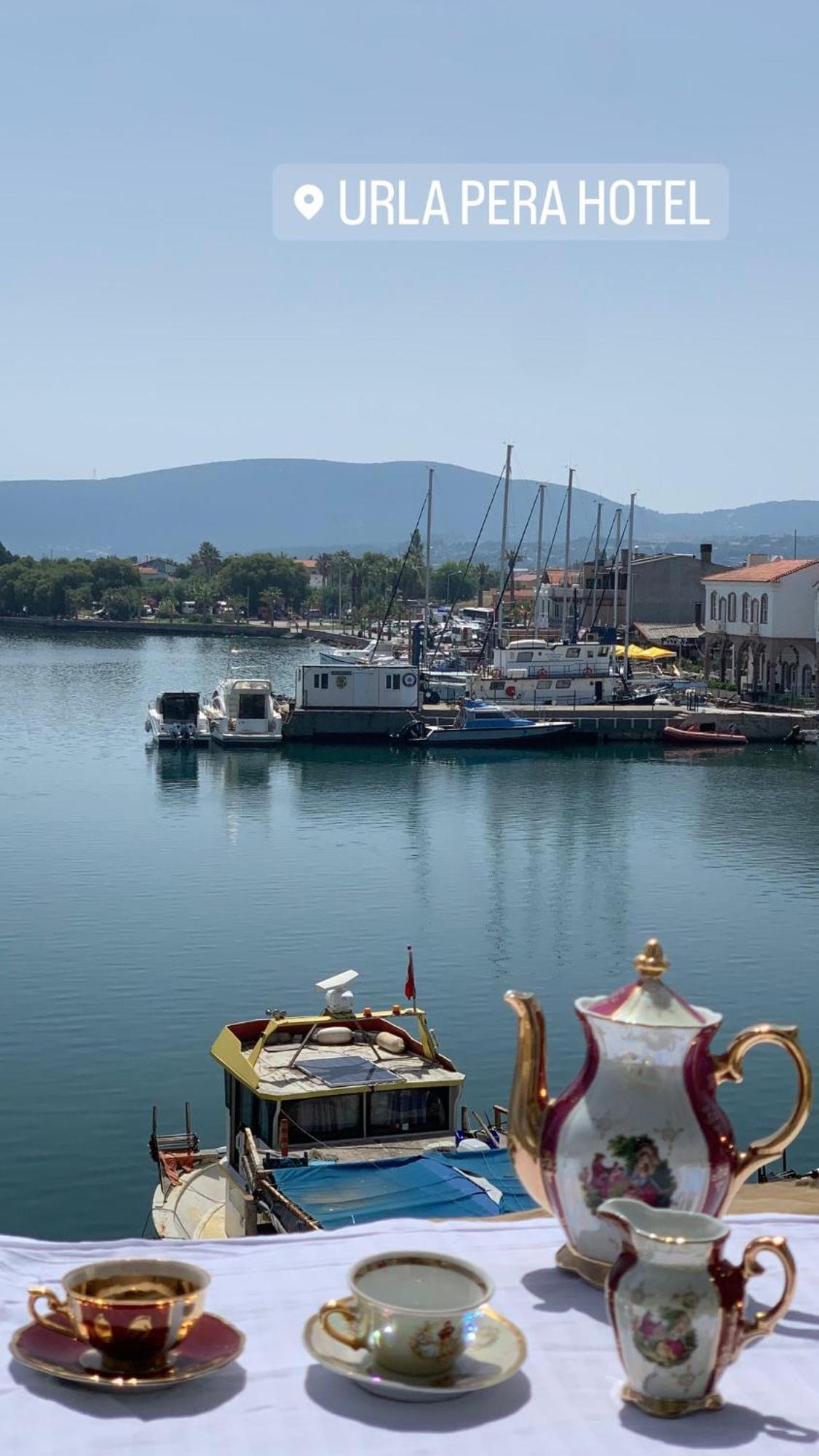 Pera * Urla
