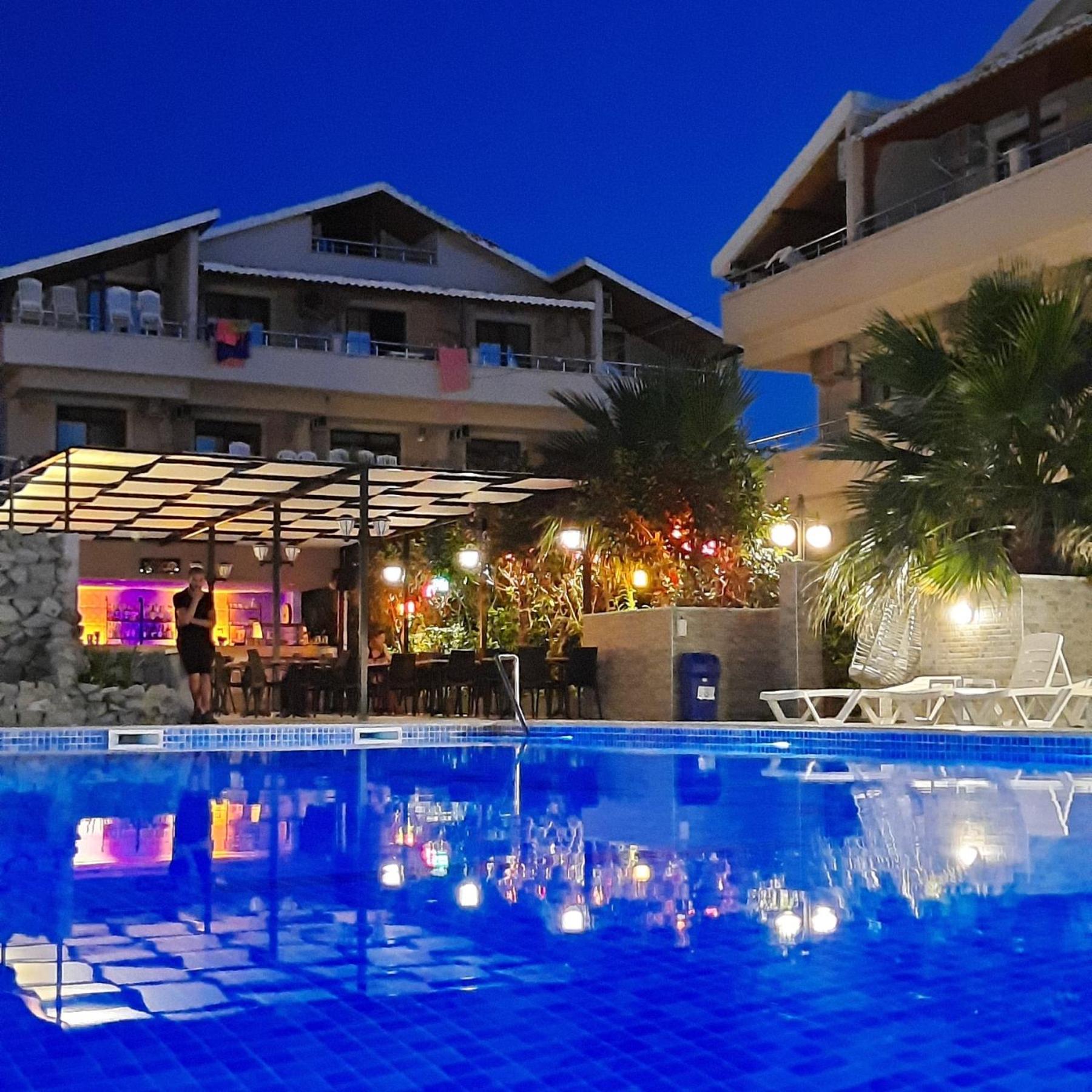Altinkum Tatil Konaklari Hotel *