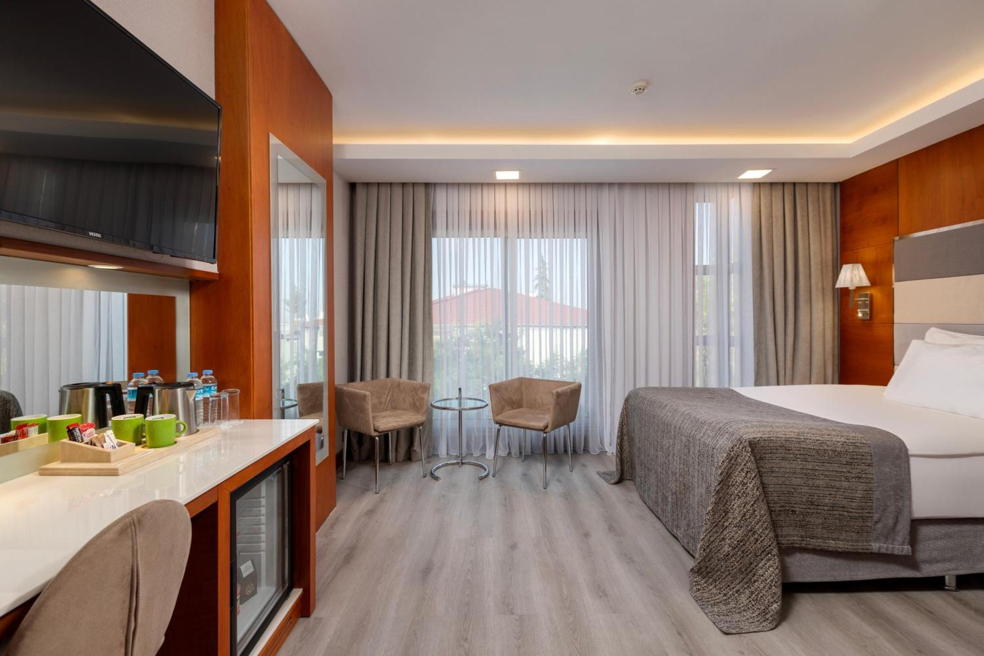 Limak Ambassadore 4* Ankara