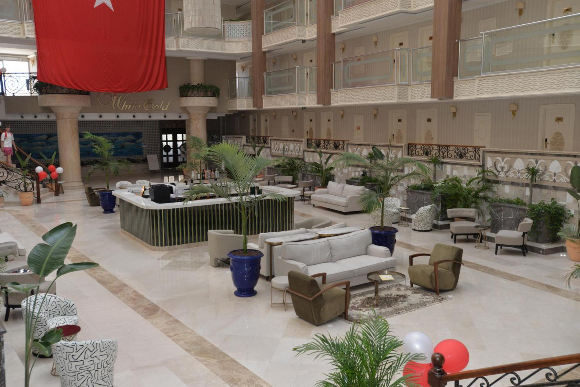 White Gold & Hotel 5*