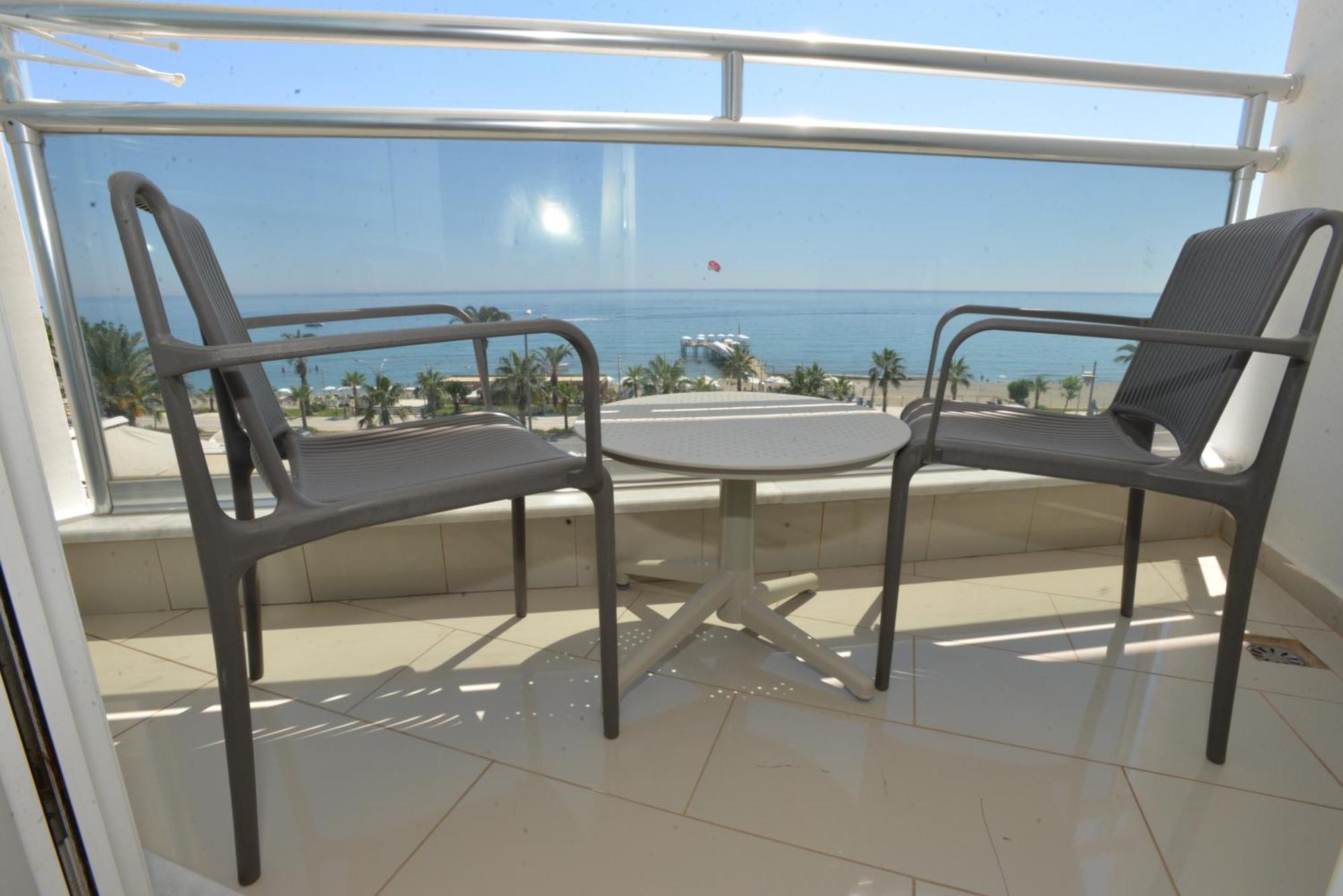White Gold & Hotel Alanya