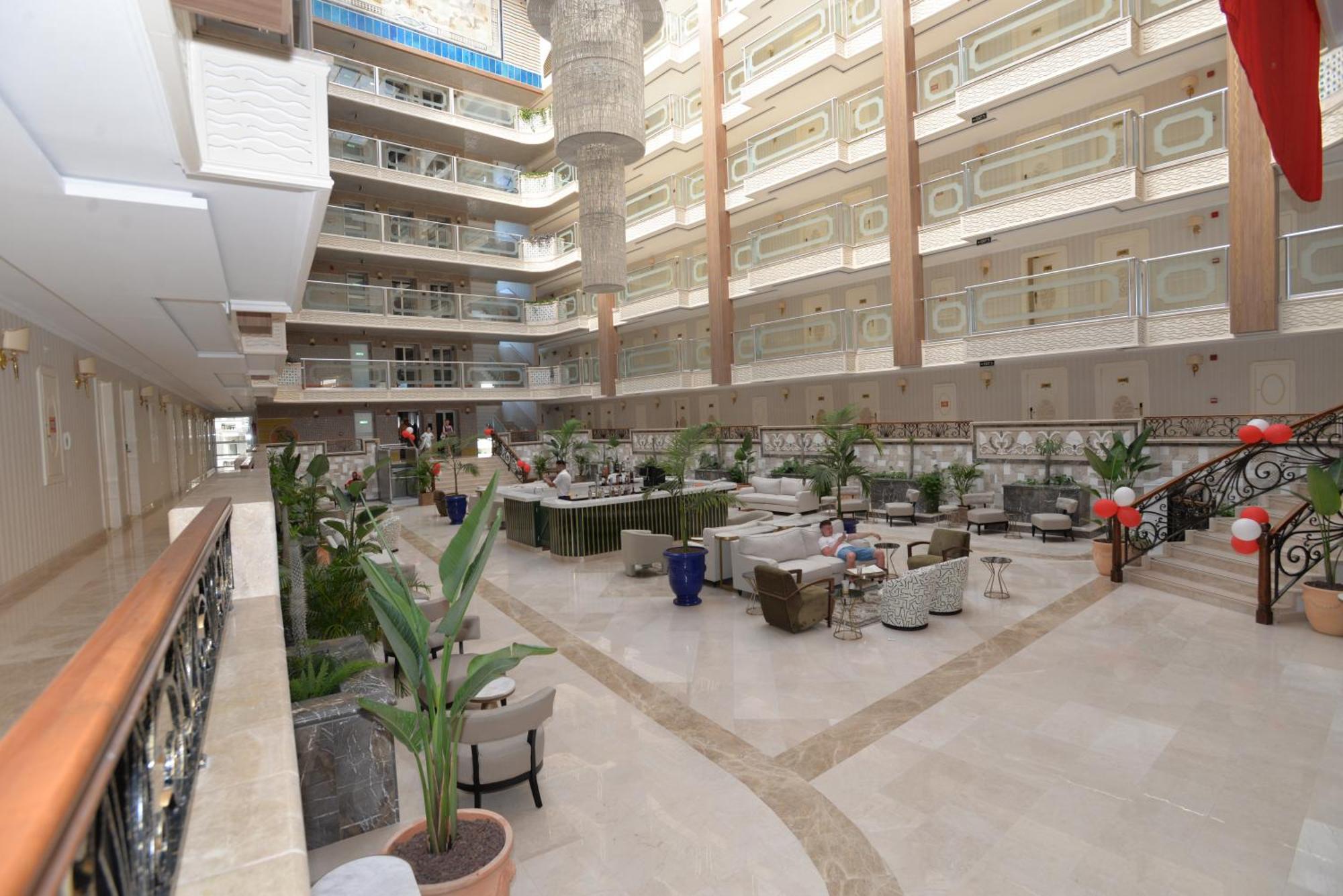 White Gold & 5* Alanya