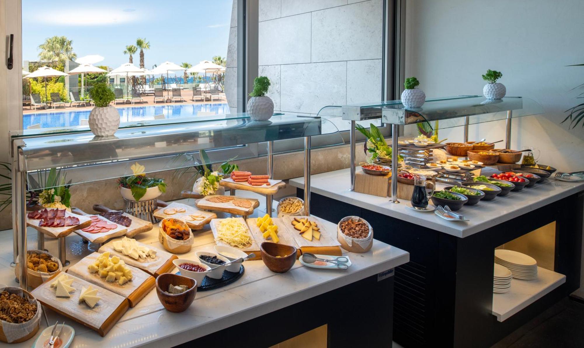 Swissotel Bodrum 5*