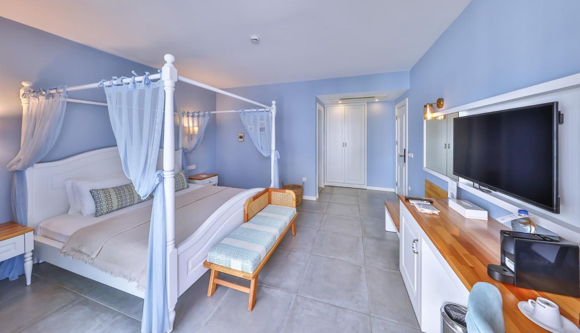Luvi - Adults Only 2* Kas