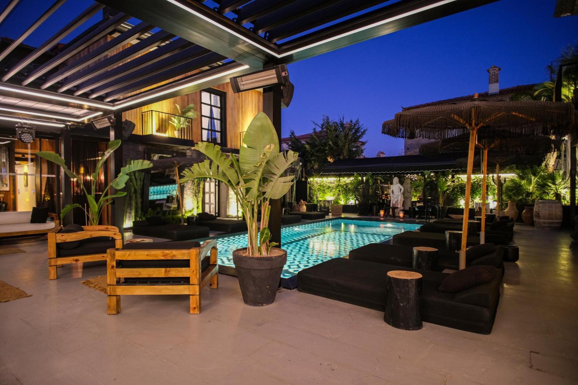 The Local House Alacati Hotel Cesme