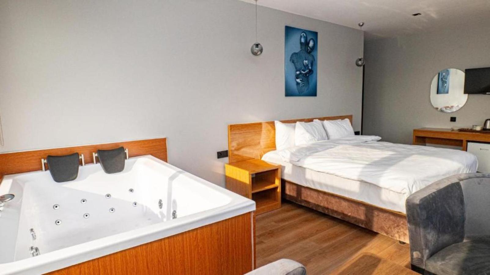 Elite Marmara Pansiyon Camlica 3* Istanbul