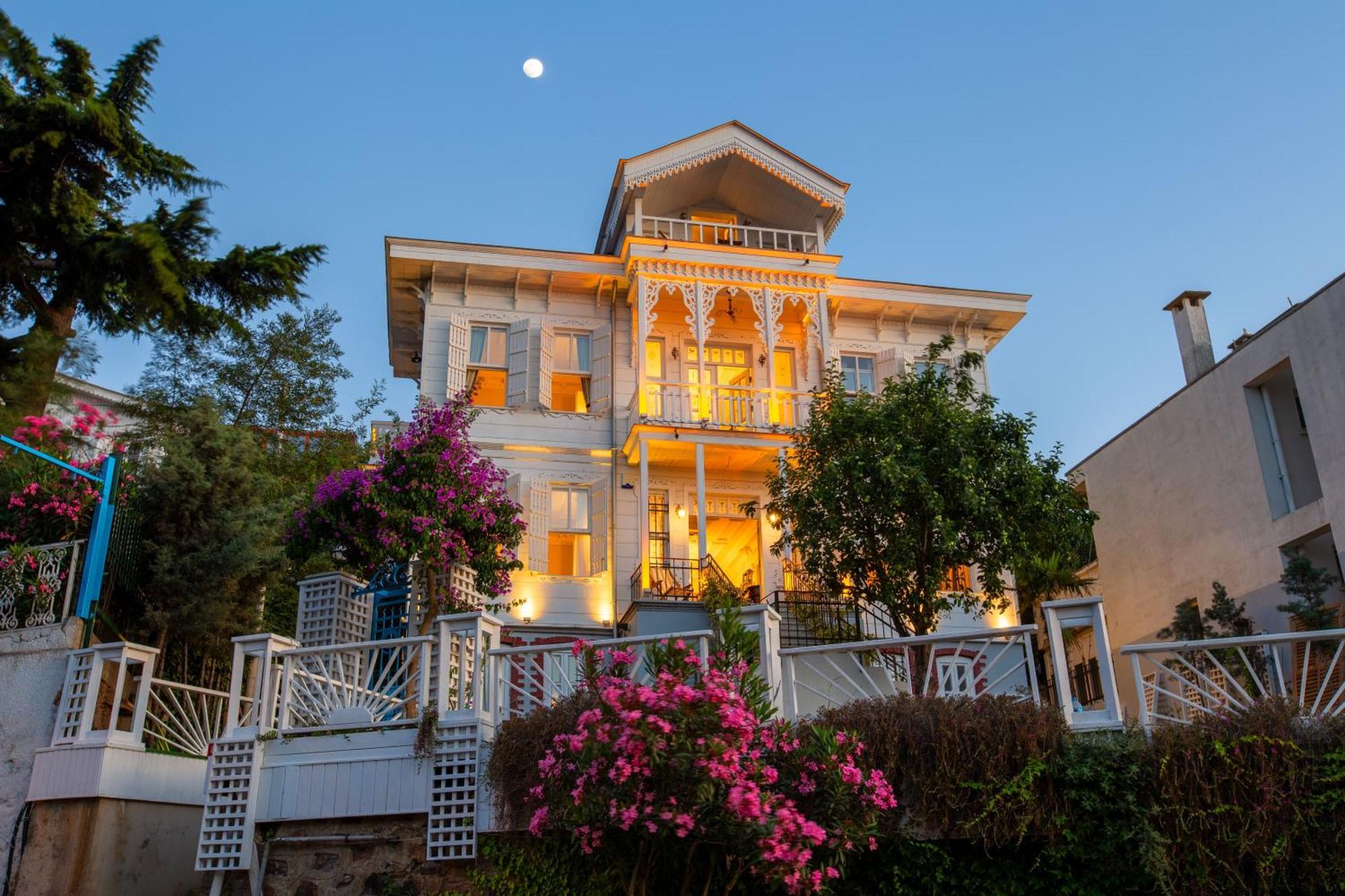 Mansion Milia Boutique Hotel Adalar
