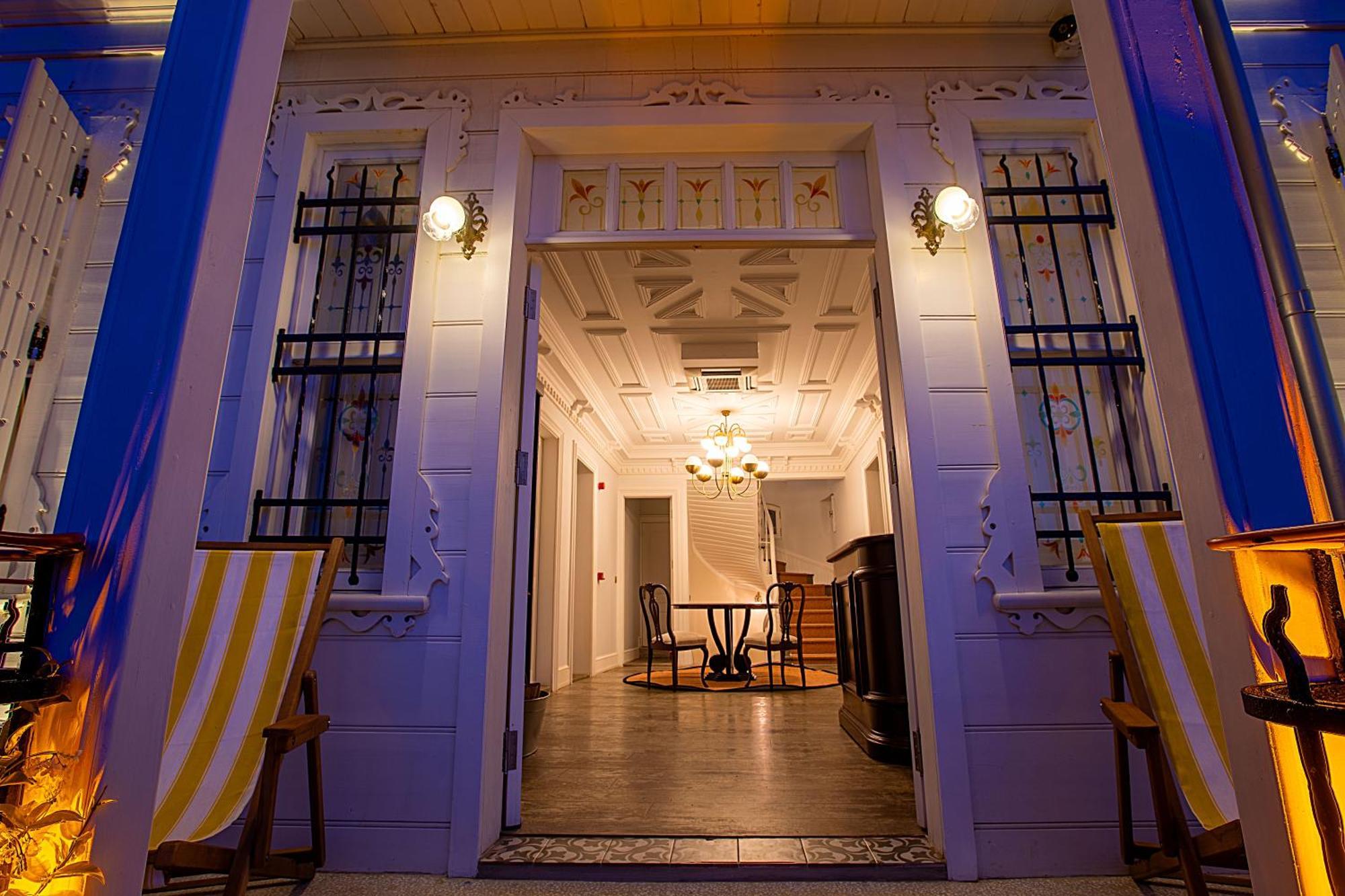 Mansion Milia Boutique Hotel