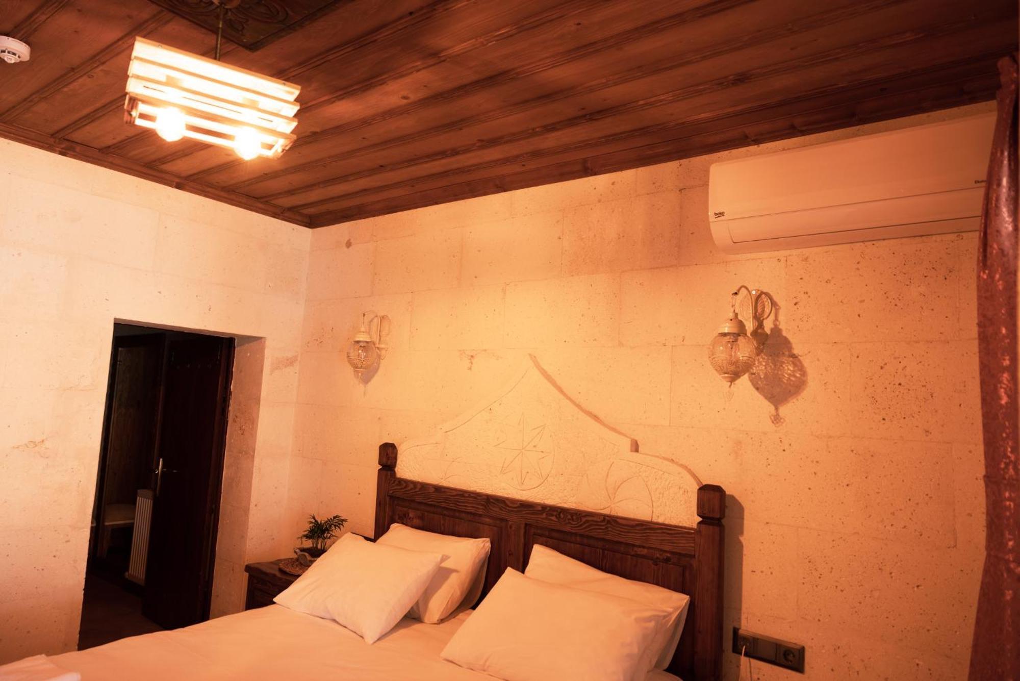 Stone Age Homestay