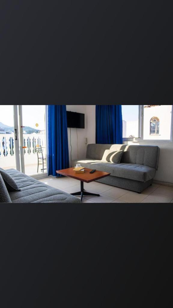 Aparthotel Atlantis 3*