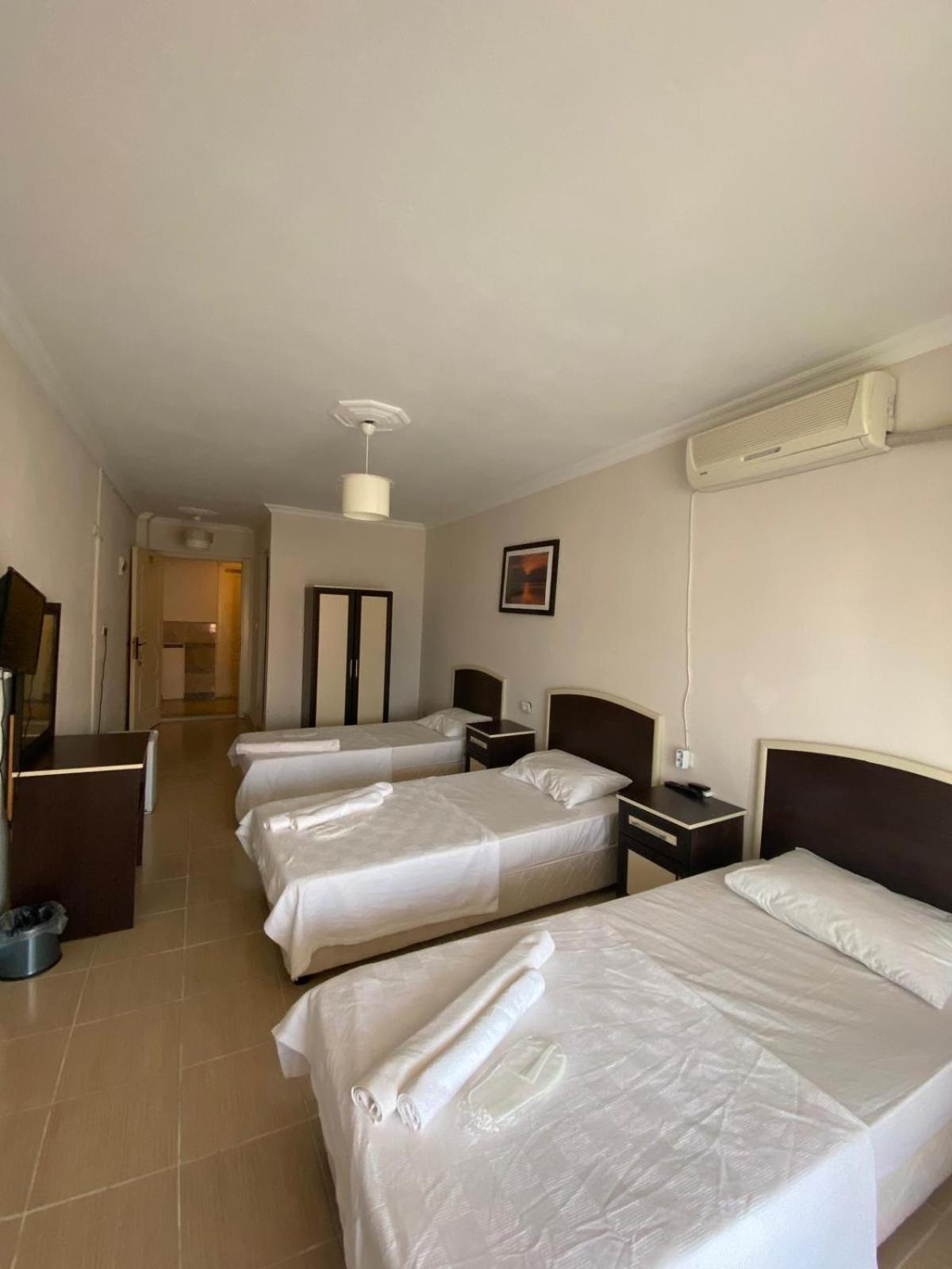 Altinkum Tatil Konaklari Hotel Yigitler