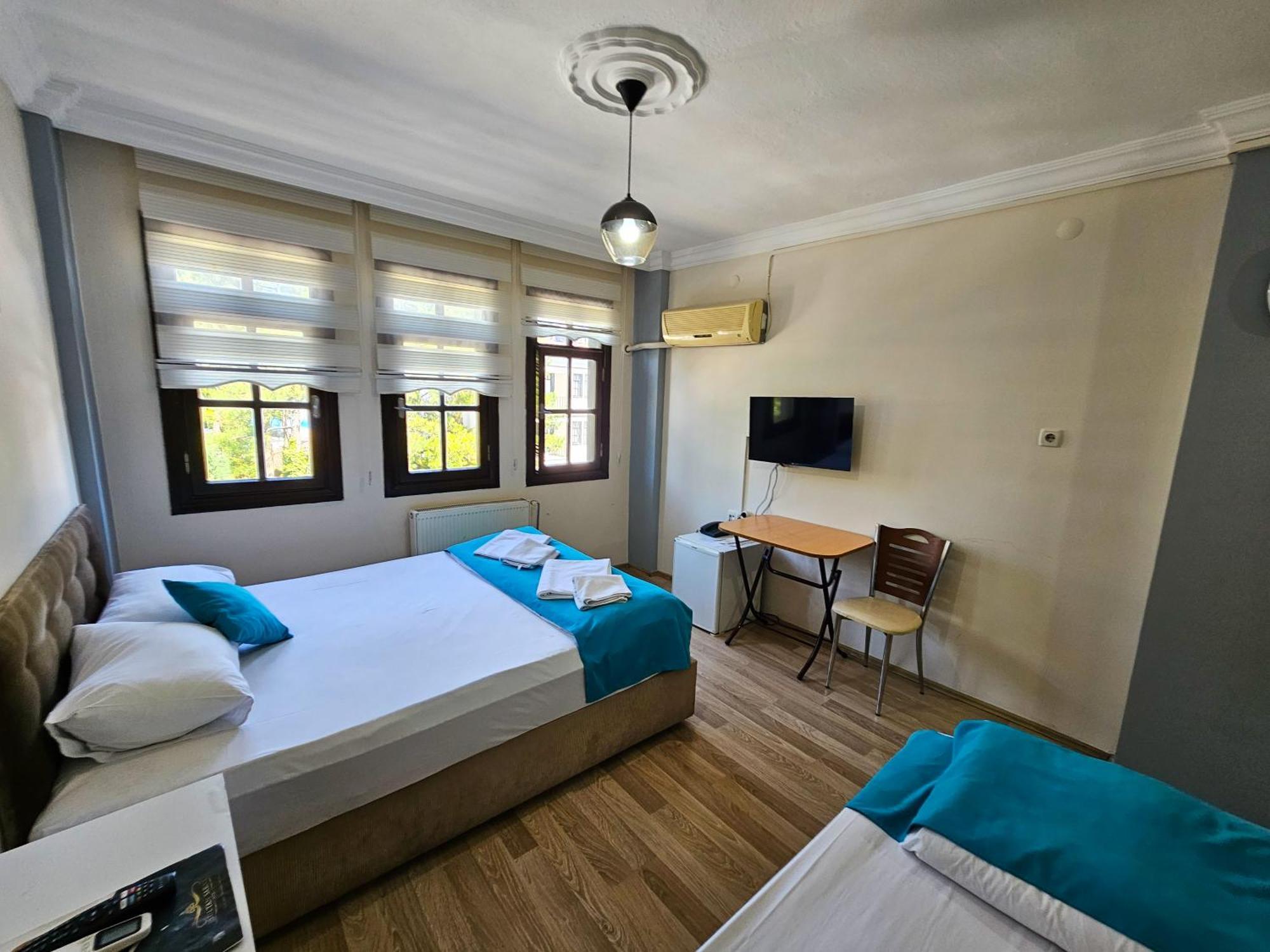 Sultan Saray Hotel *