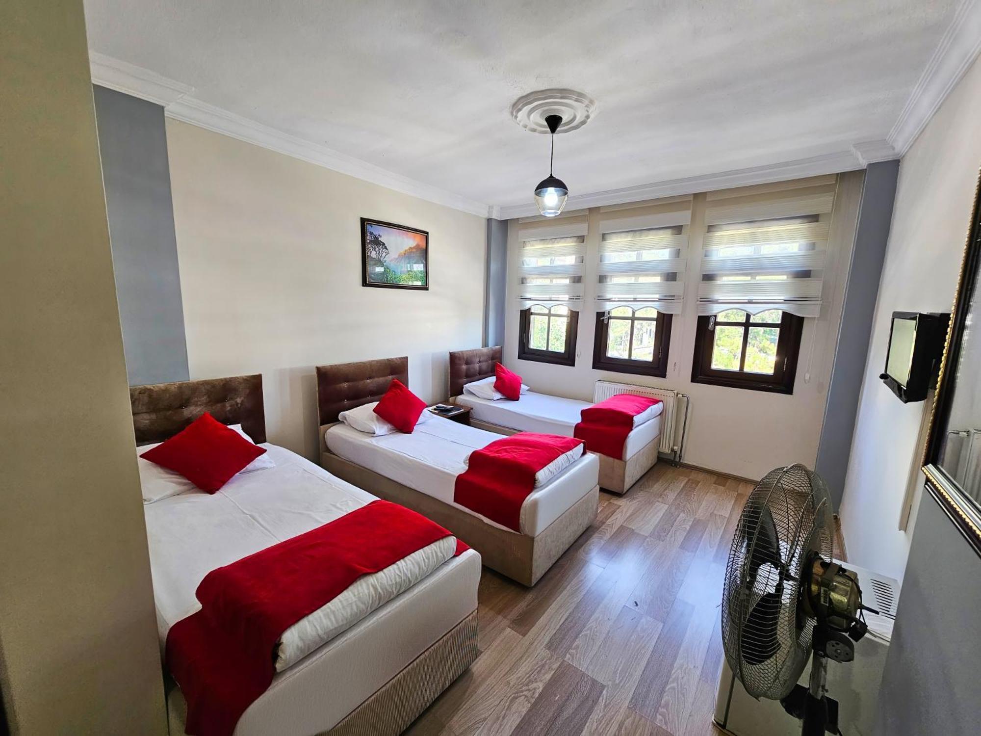 Hotel Sultan Saray *