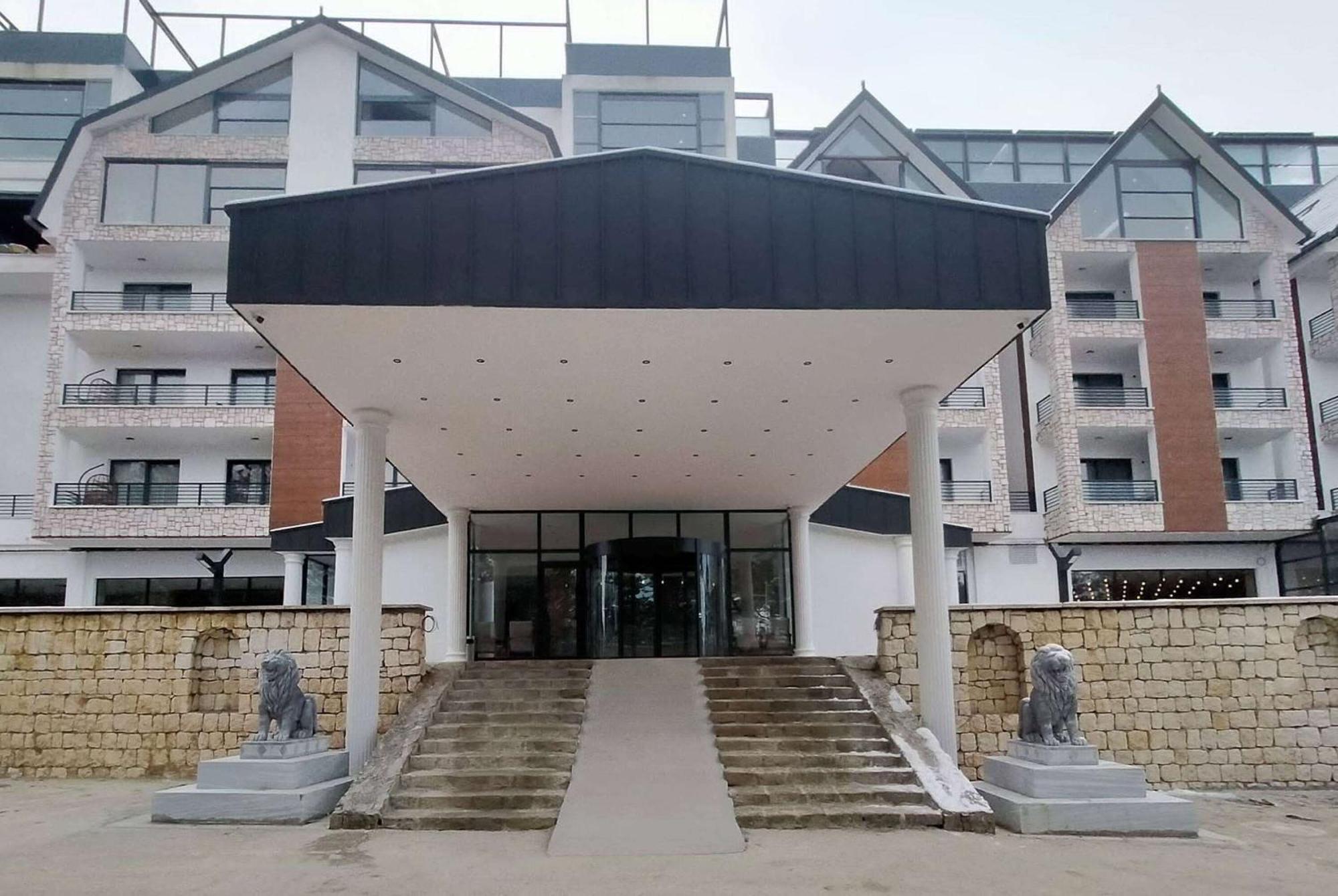 Hotel Amorium & Wooden Stone House 4*