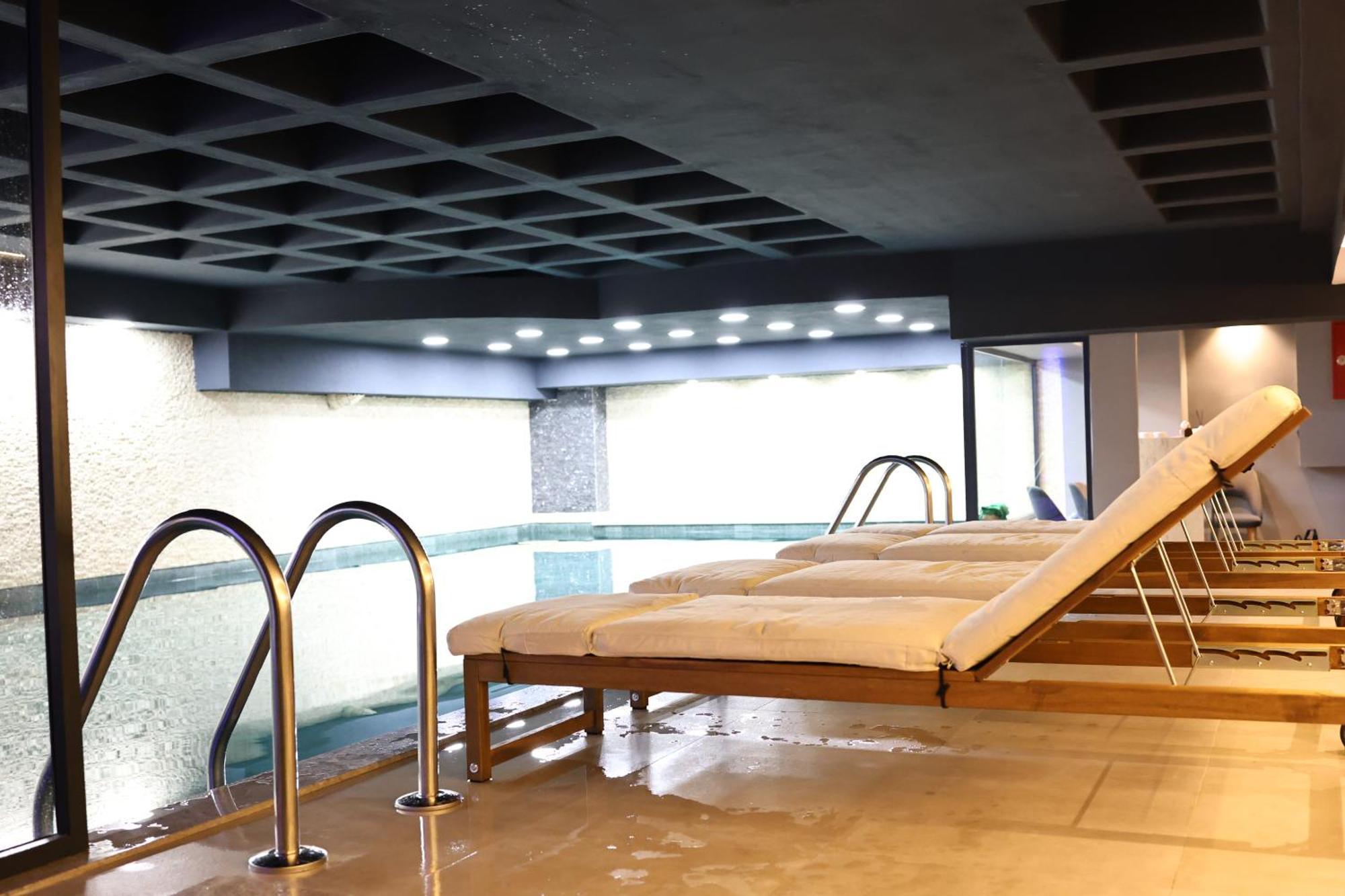 Hotel Cip & - Bakirkoey Center 4*