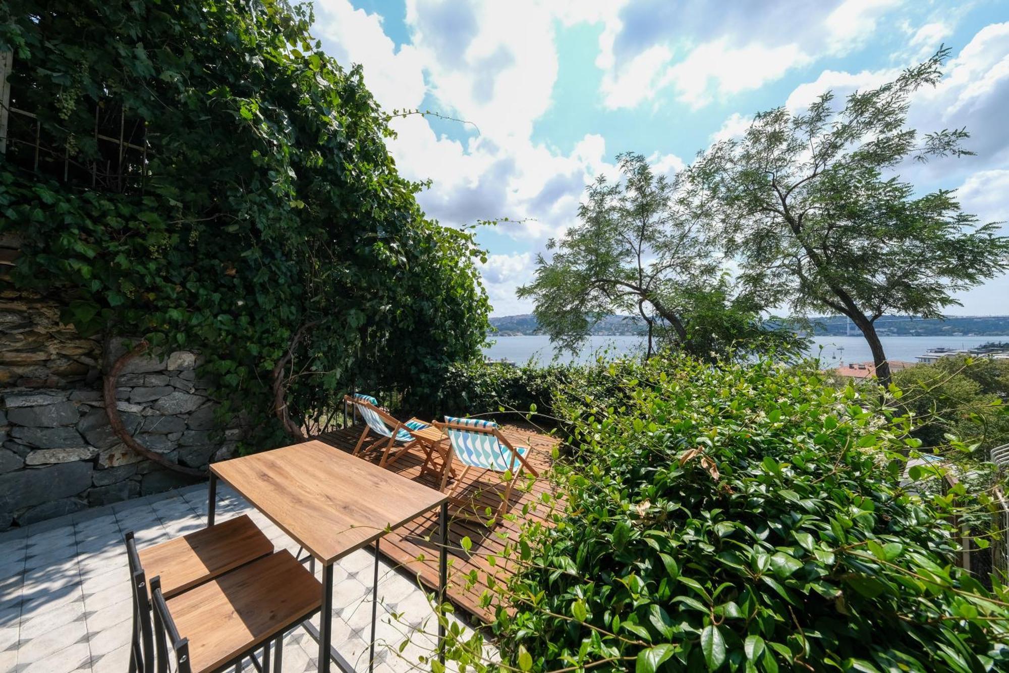 Maison Detroit Iconic 3br Triplex With Great Views * Istanbul