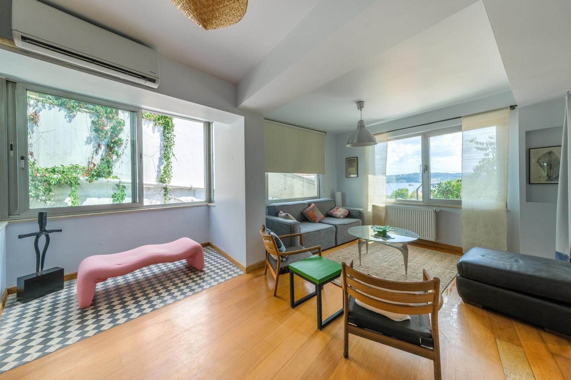 Maison Detroit Iconic 3br Triplex With Great Views * Istanbul